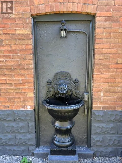 25 ISABEL STREET