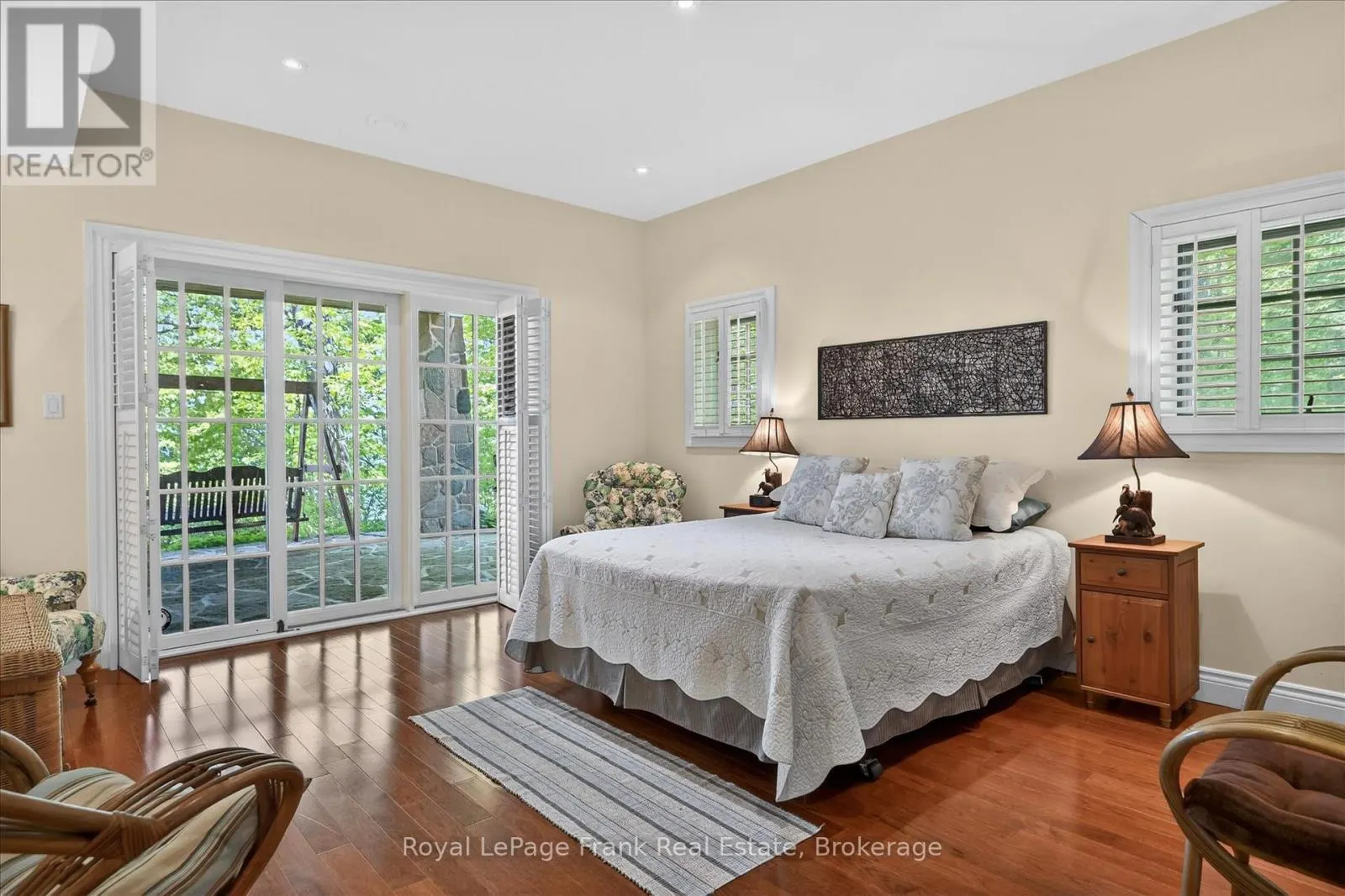 674 BIRCHVIEW ROAD