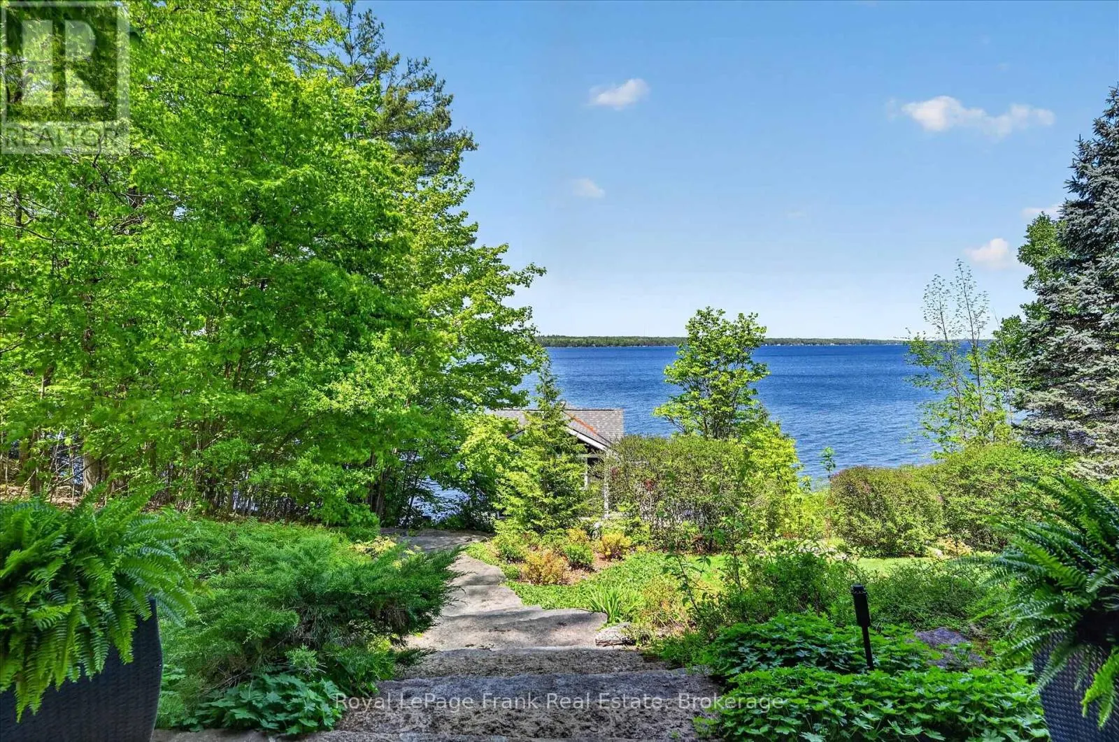 674 BIRCHVIEW ROAD