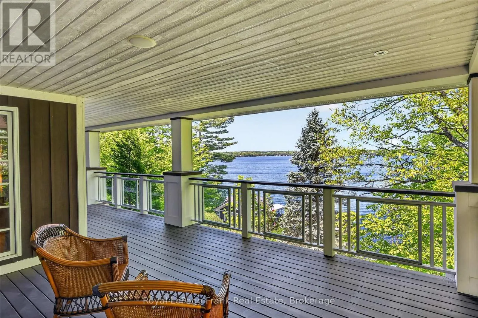 674 BIRCHVIEW ROAD
