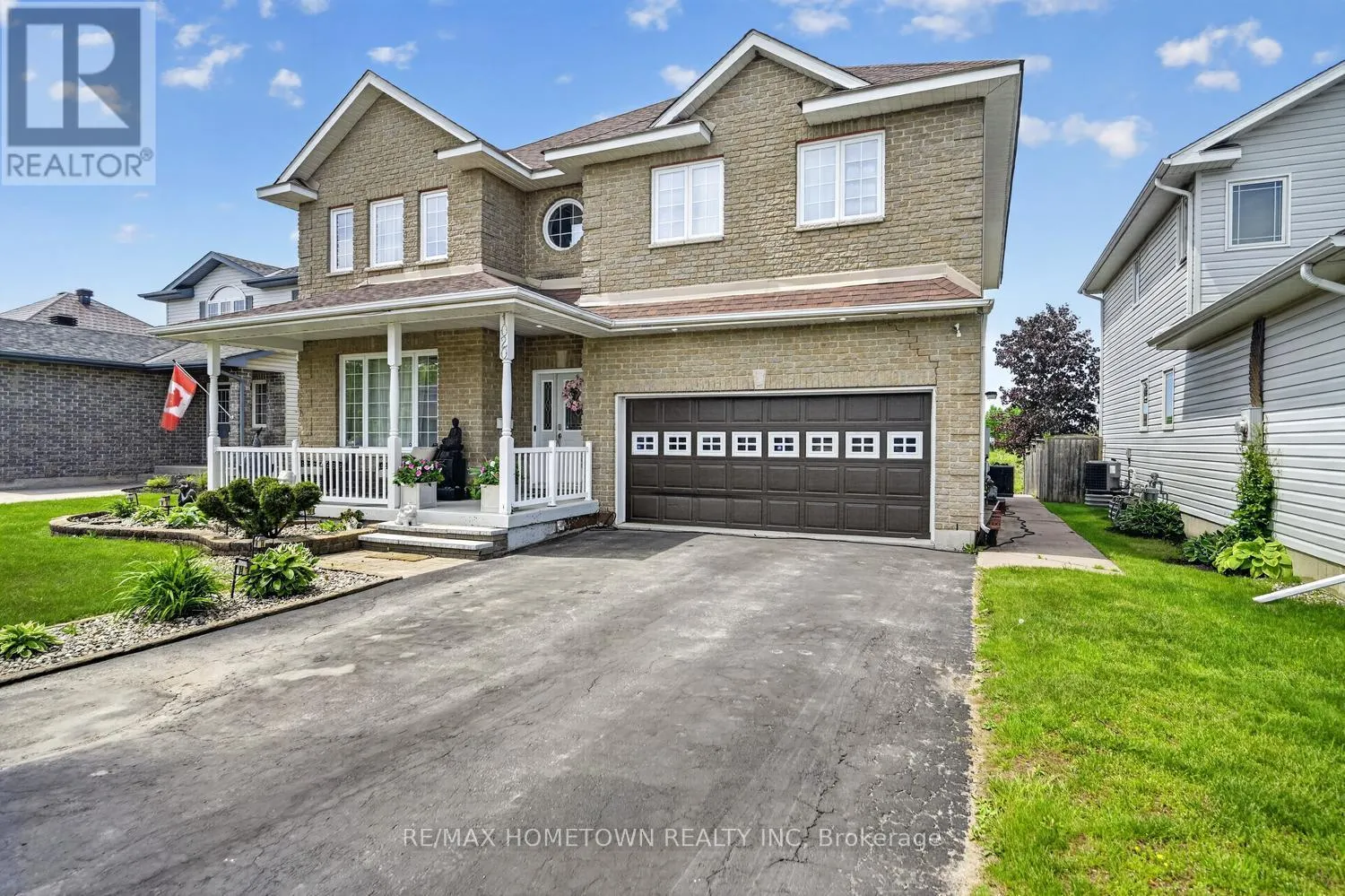 1020 CRESTWOOD DRIVE