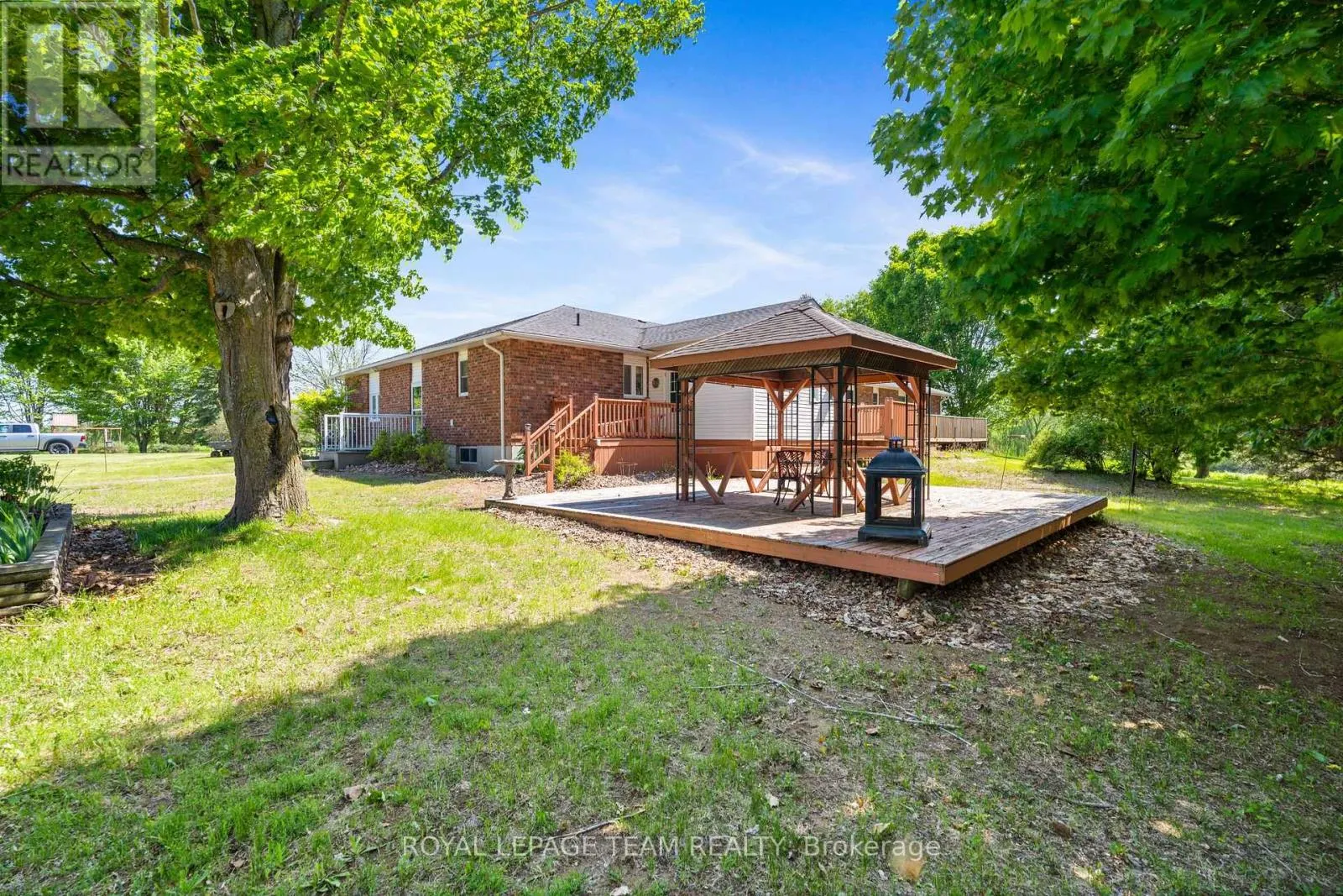 3245 WALLACE ROAD