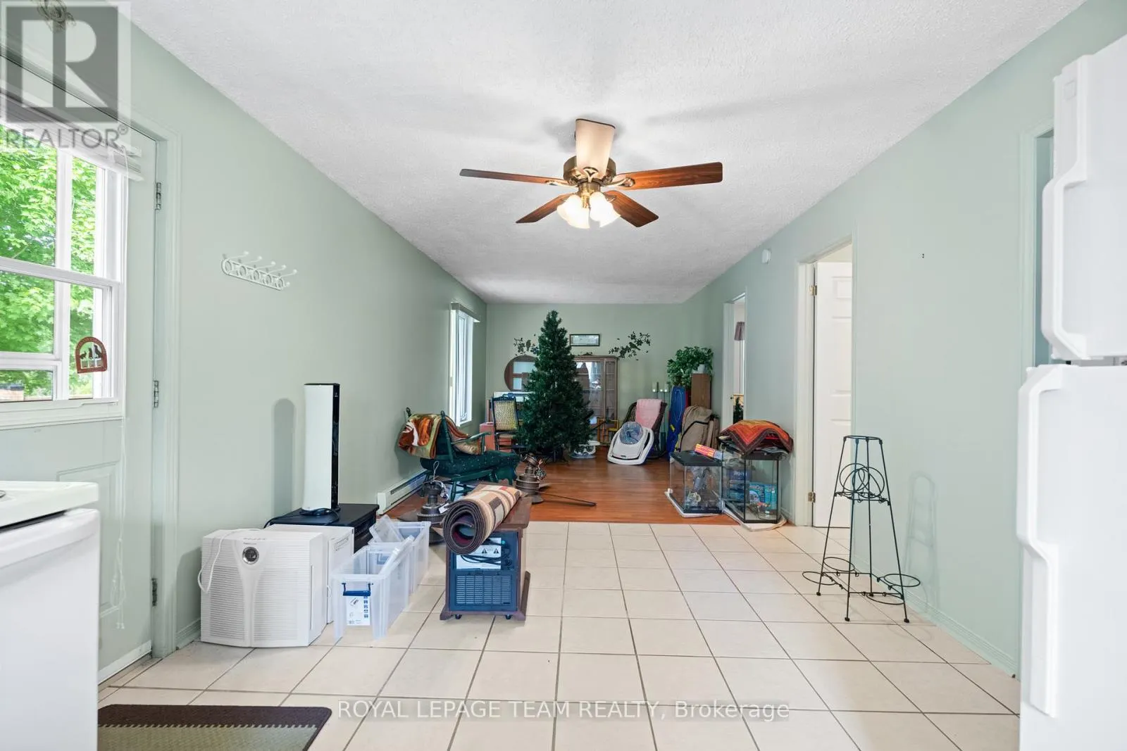 3245 WALLACE ROAD
