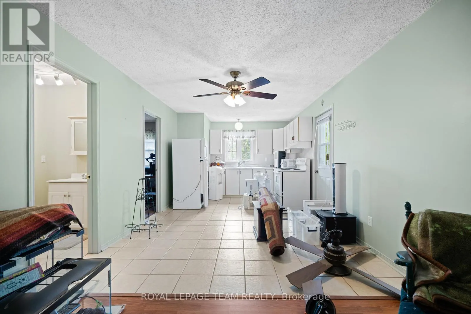 3245 WALLACE ROAD