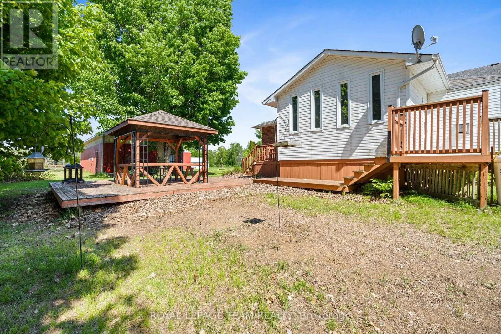 3245 WALLACE ROAD