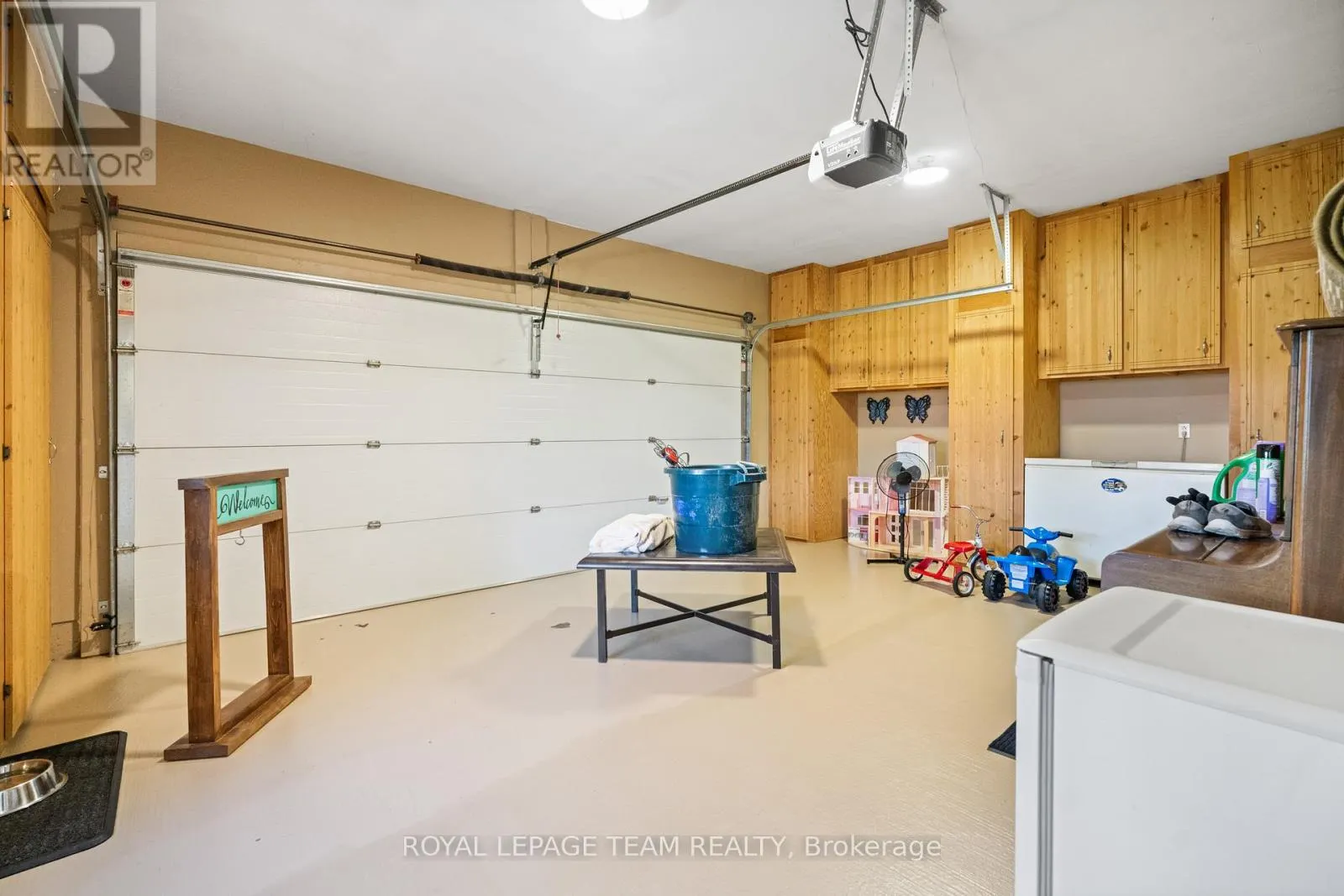 3245 WALLACE ROAD