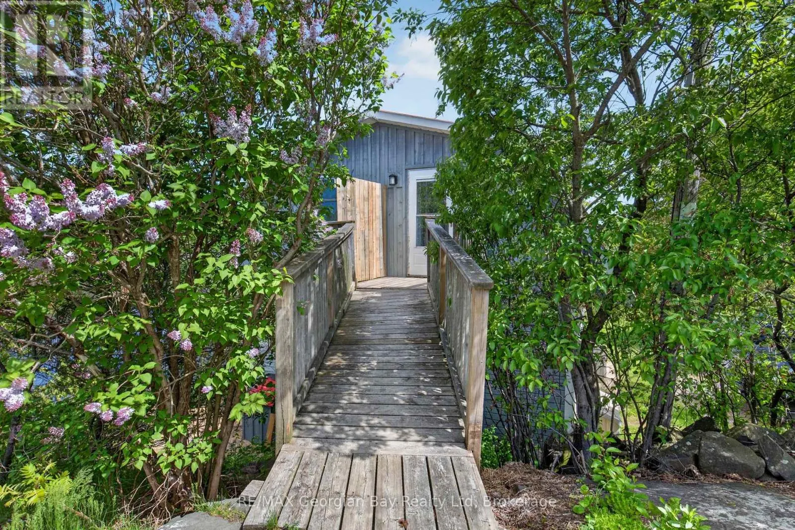 185 PICNIC ISLAND ROAD