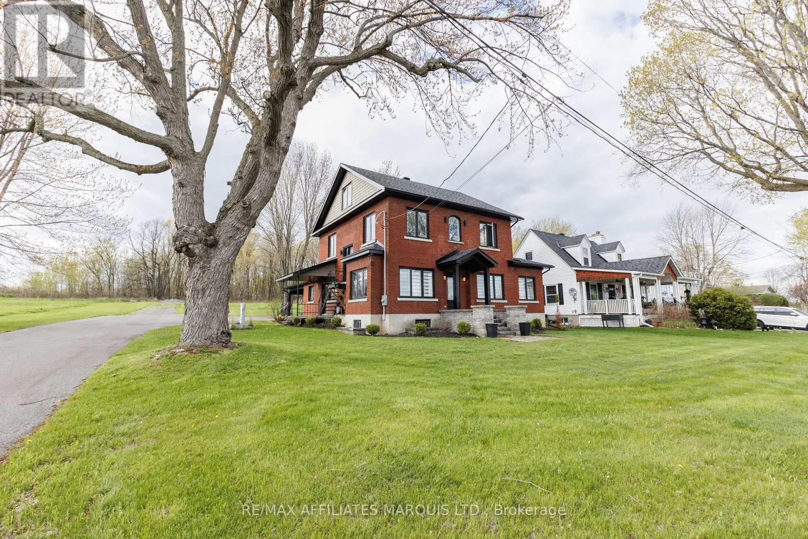 3314 MONTREAL ROAD