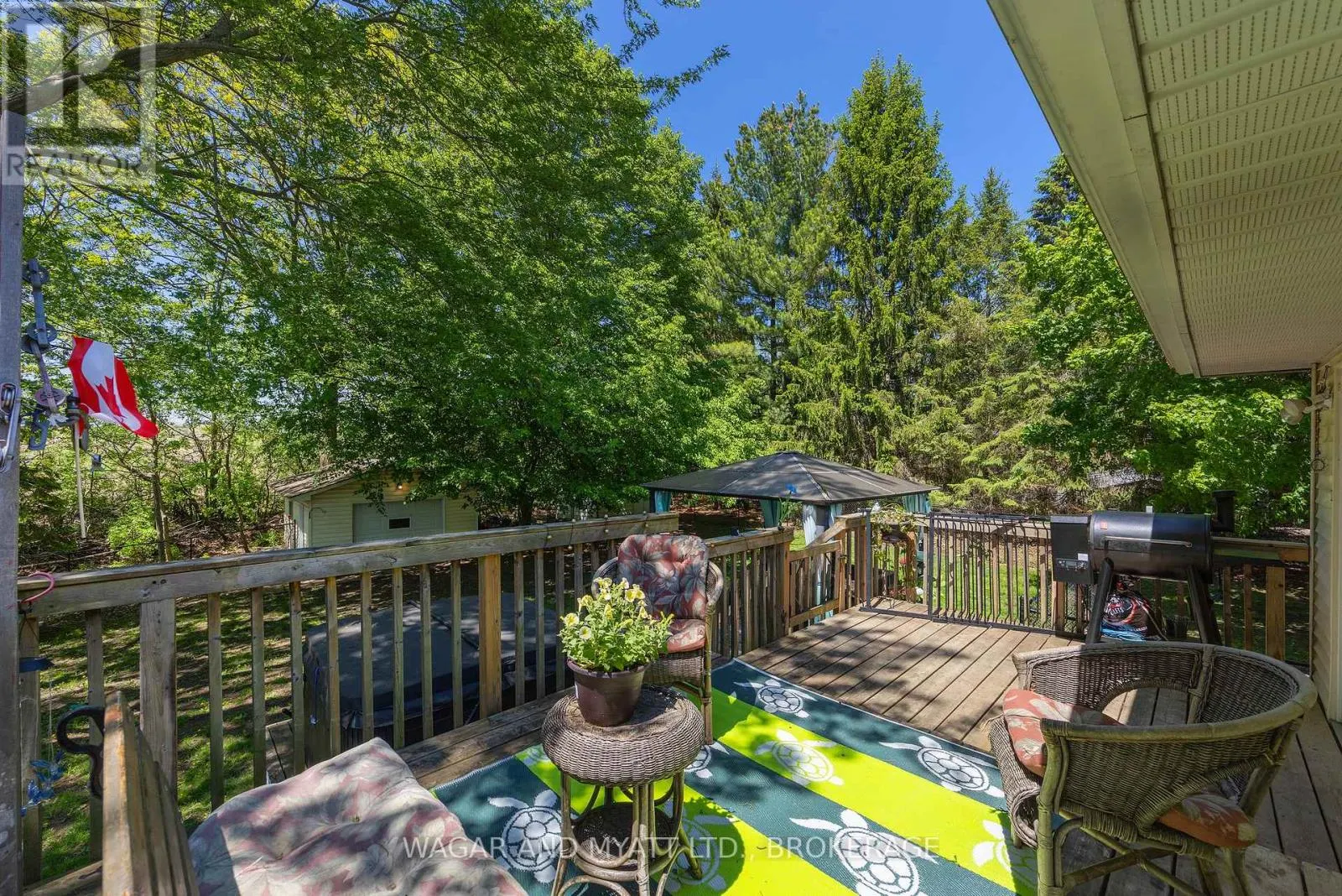 39 RIVERVIEW DRIVE