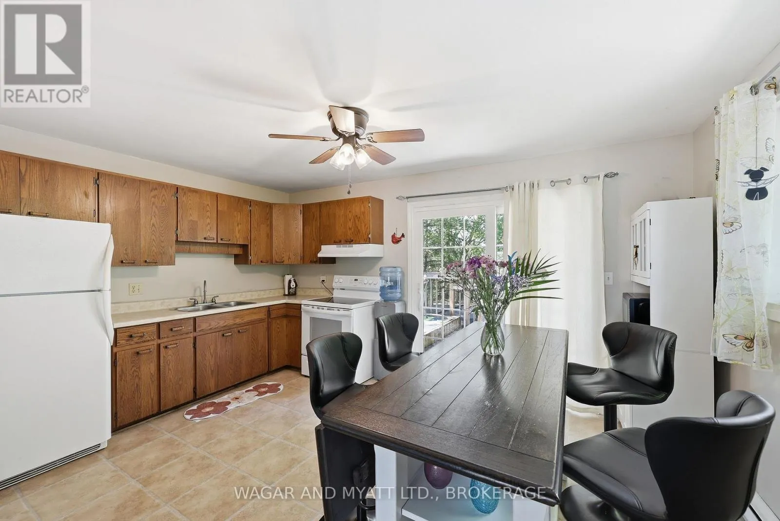 39 RIVERVIEW DRIVE