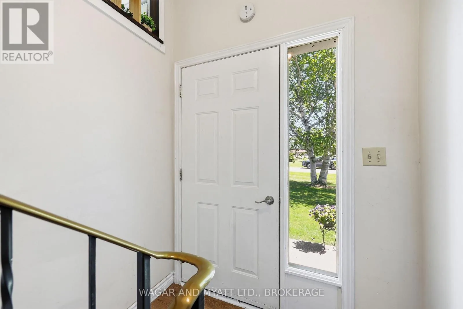39 RIVERVIEW DRIVE