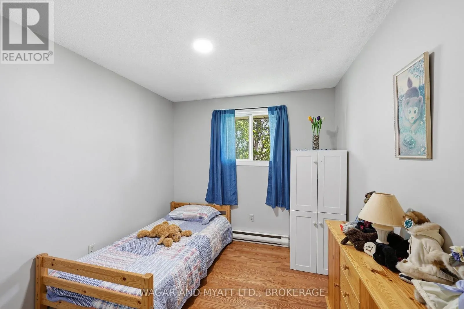 39 RIVERVIEW DRIVE