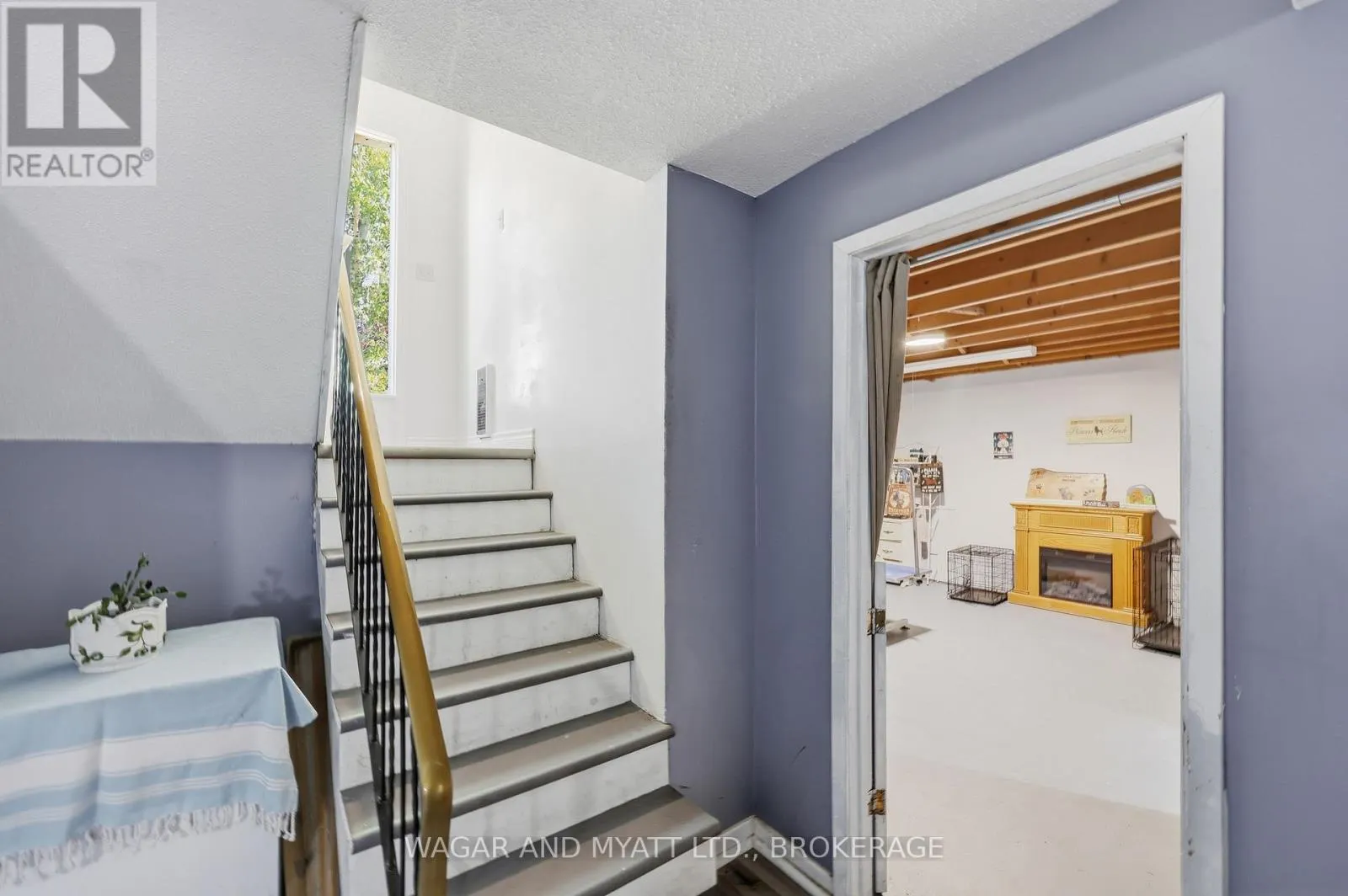 39 RIVERVIEW DRIVE