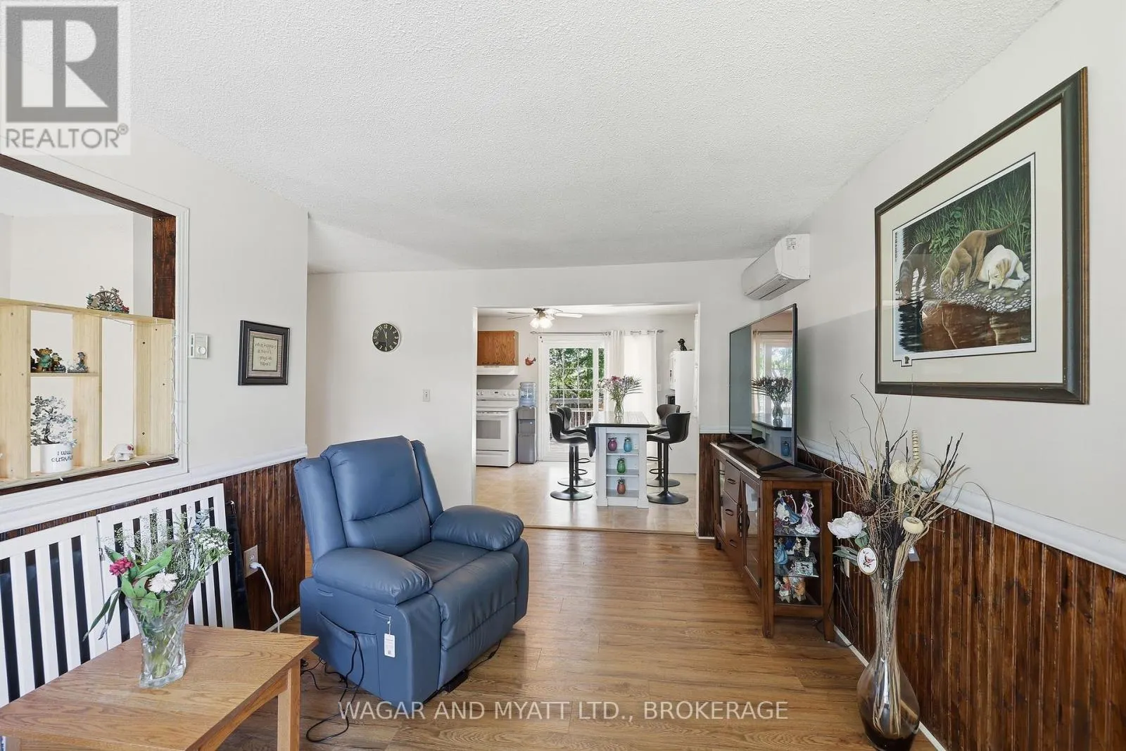 39 RIVERVIEW DRIVE