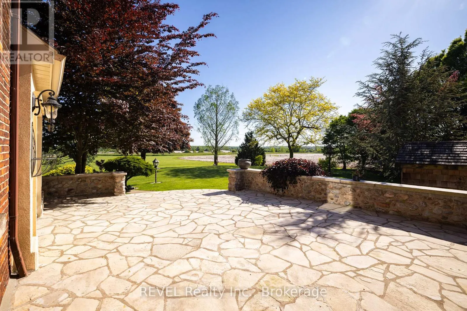 458 CHIPPAWA ROAD