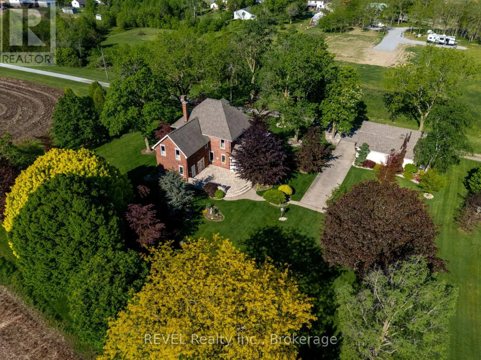 458 CHIPPAWA ROAD