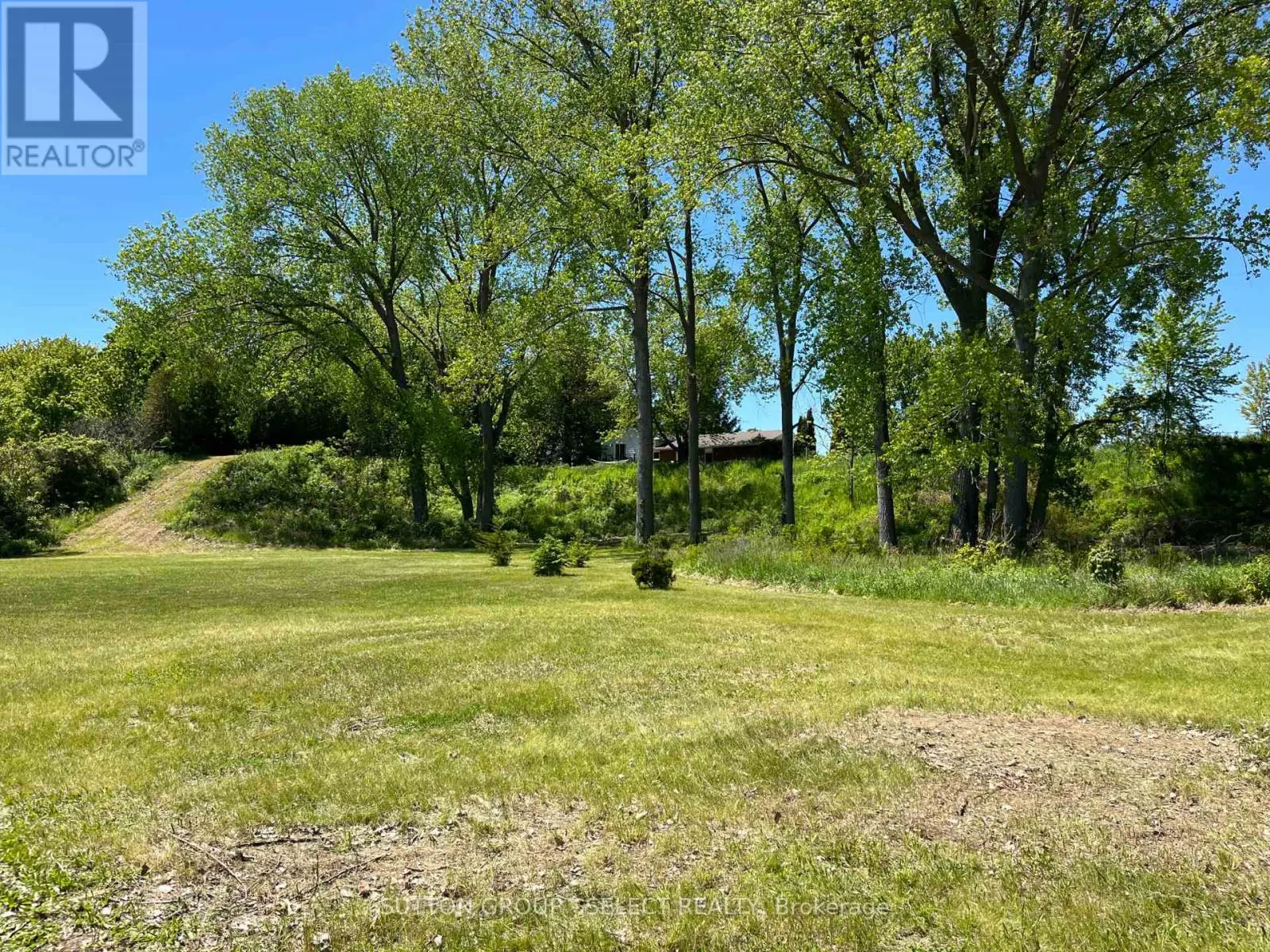 7504 TALBOT TRAIL
