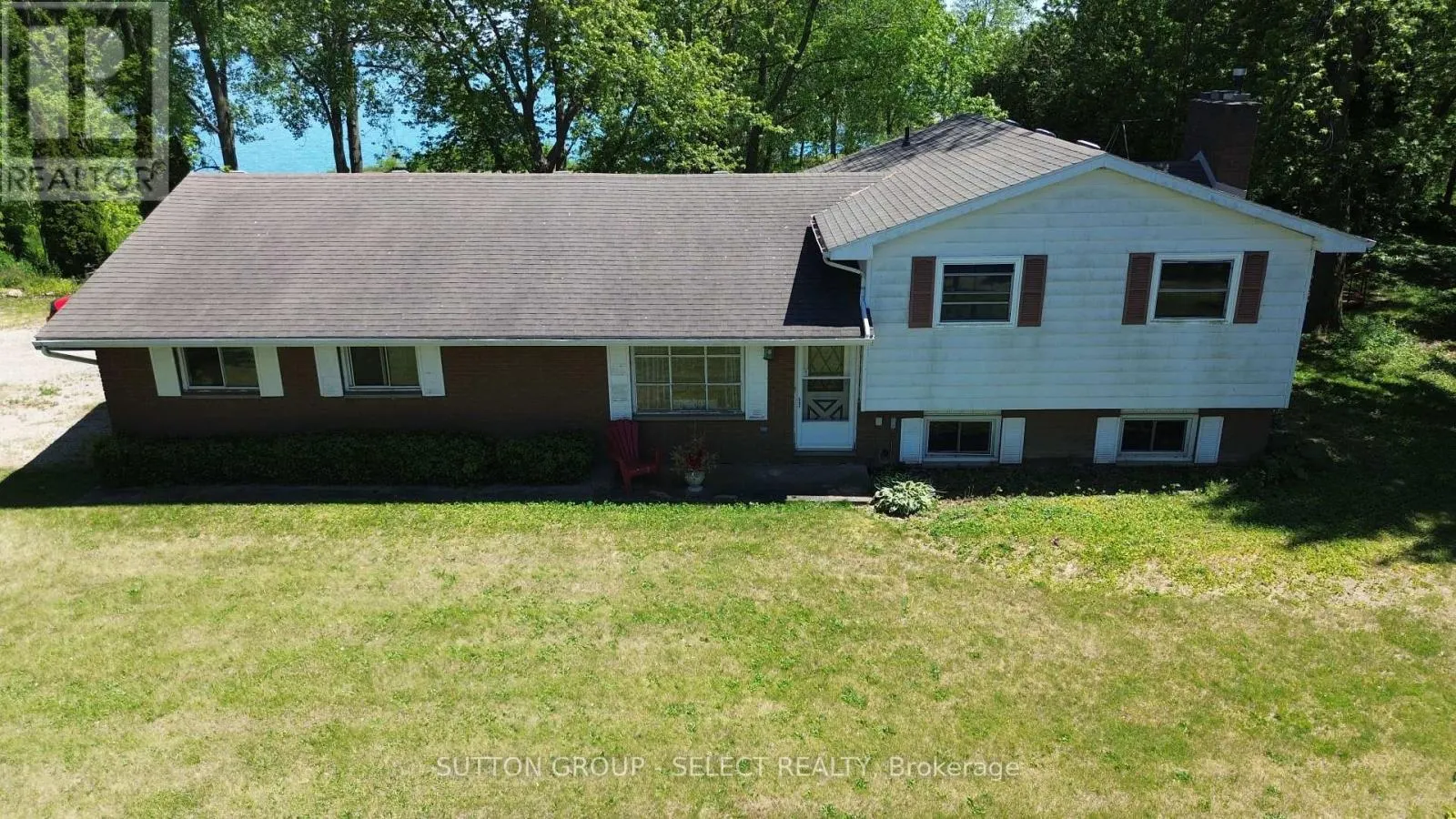 7504 TALBOT TRAIL