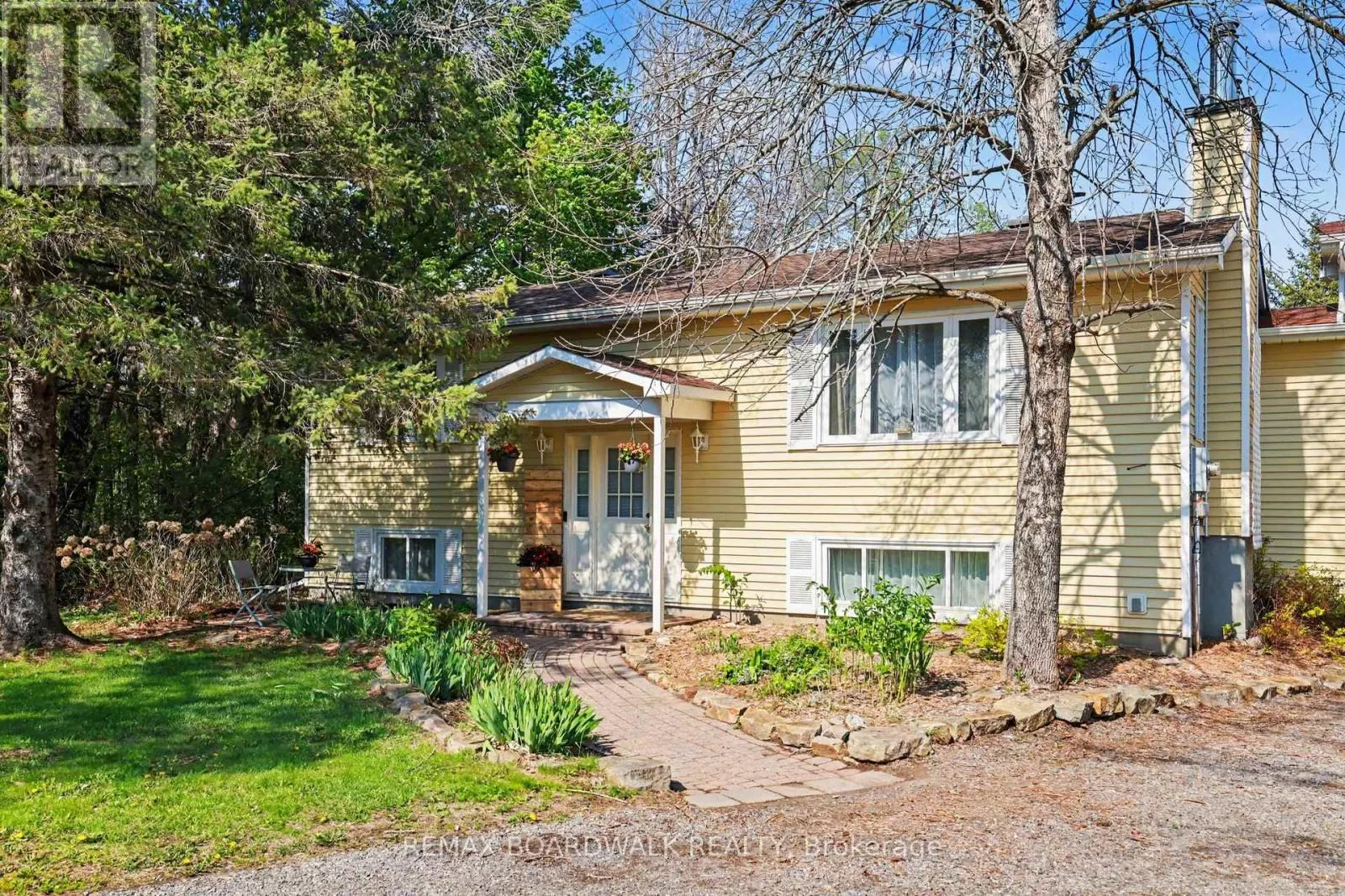 952 COUNTY 18 ROAD