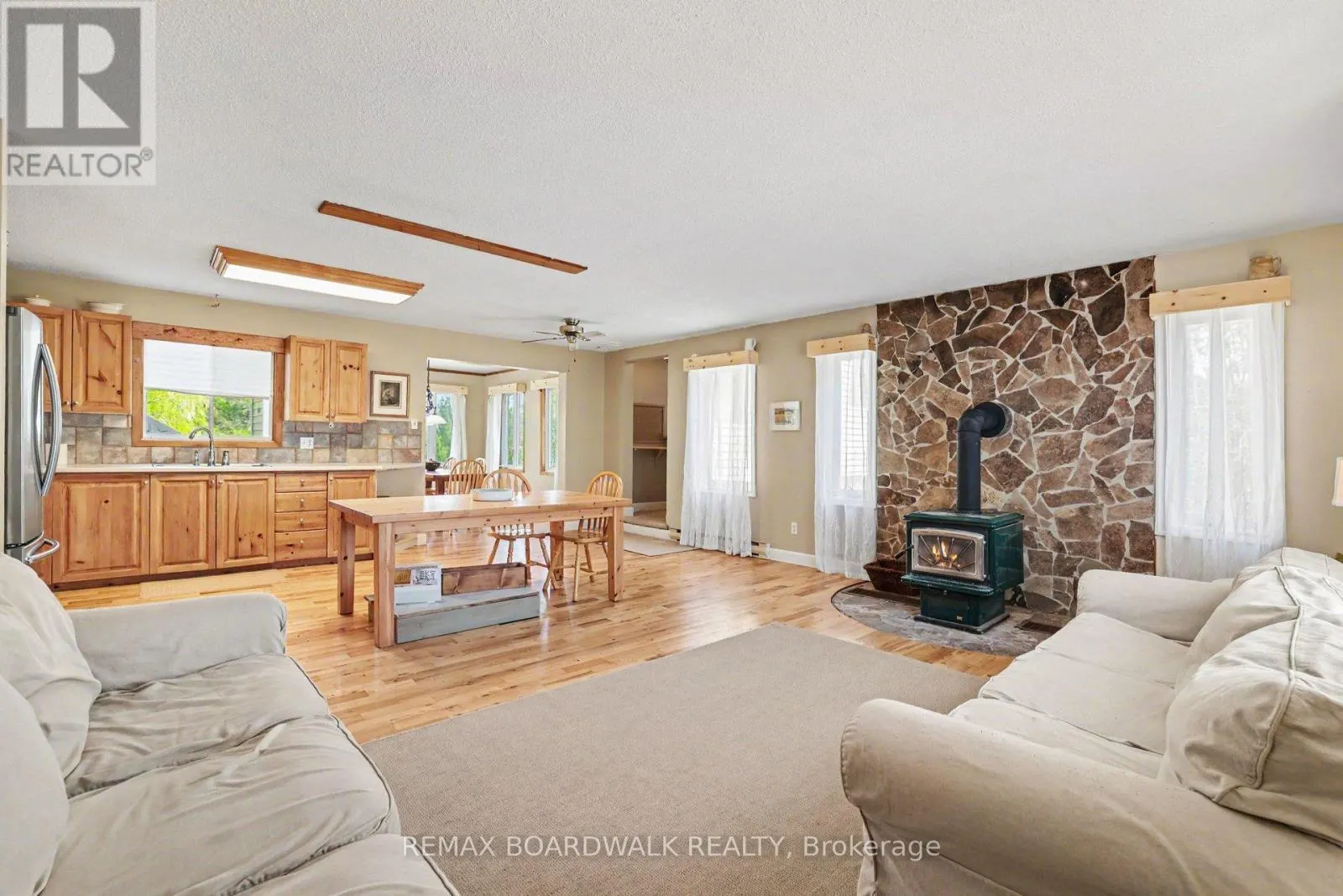952 COUNTY 18 ROAD