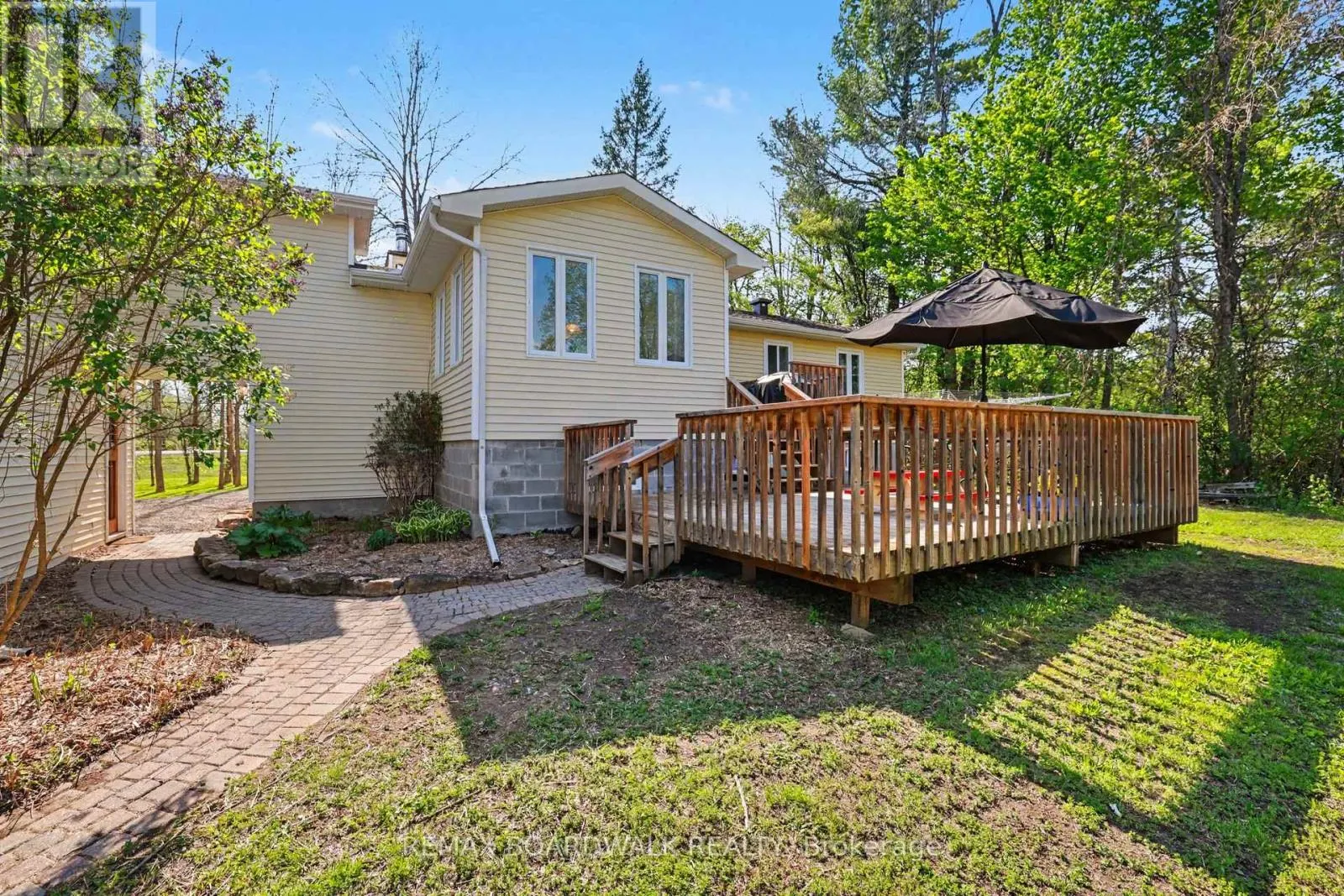 952 COUNTY 18 ROAD