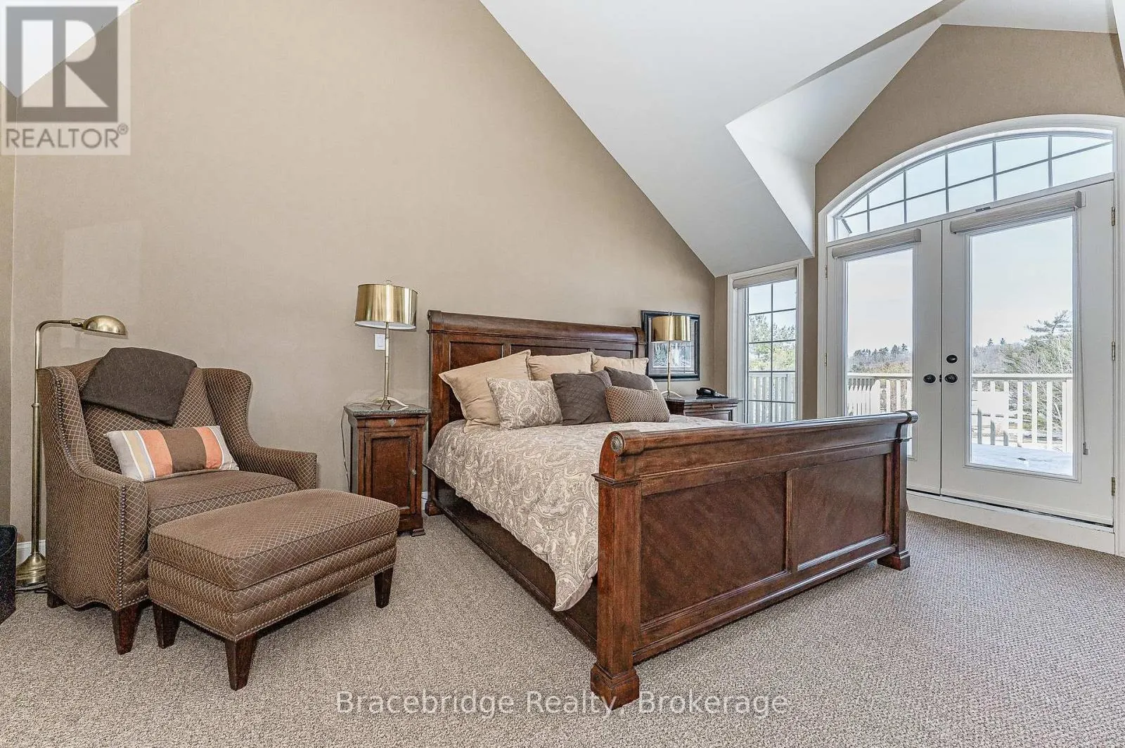 SANDFIELD 3 W3 - 3876 MUSKOKA RD 118 HIGHWAY W
