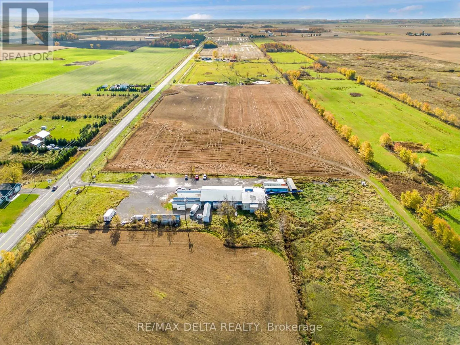 122 COUNTY RD 15 ROAD