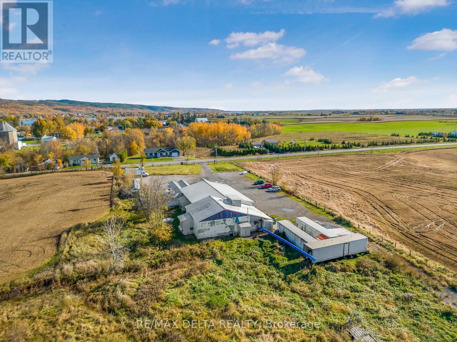 122 COUNTY RD 15 ROAD