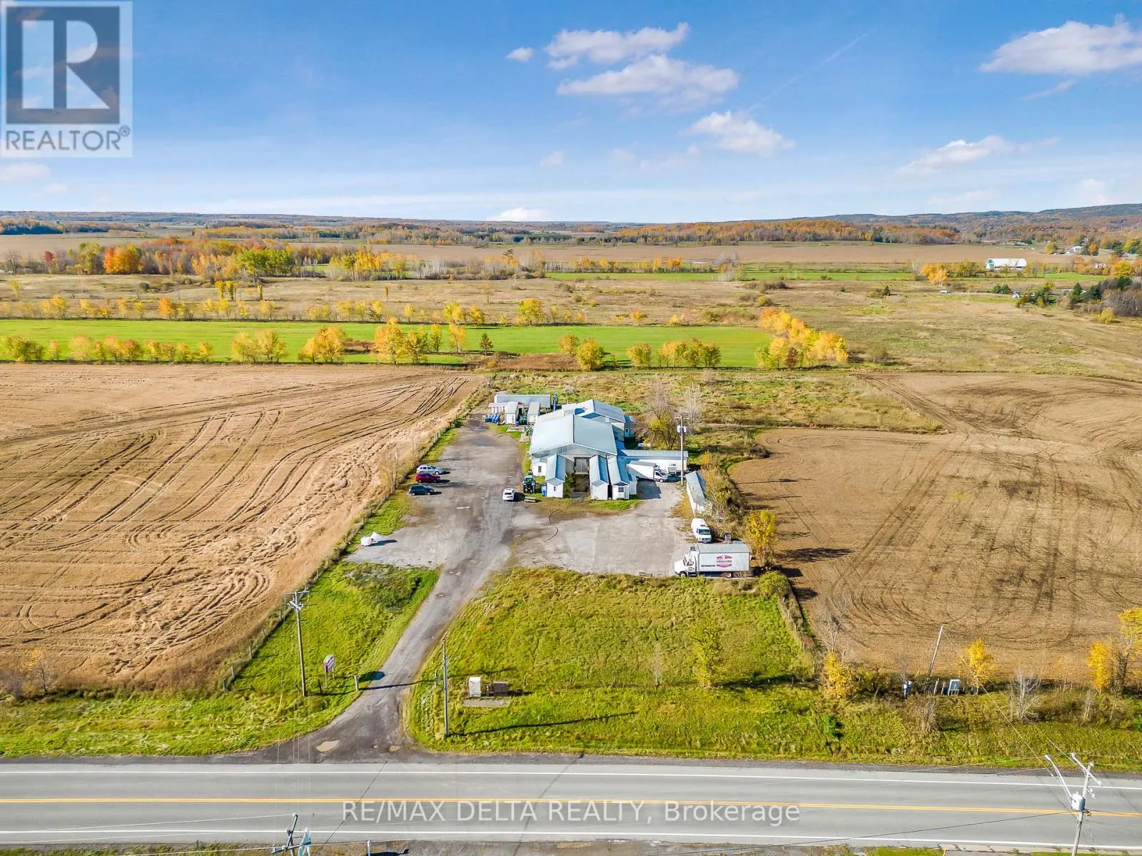 122 COUNTY RD 15 ROAD