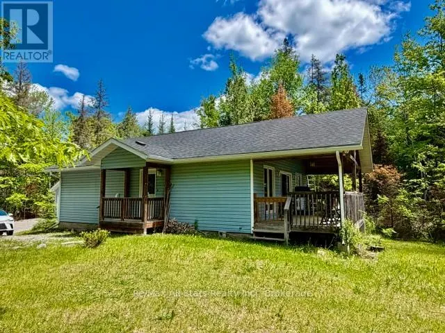 33 EDWINA DRIVE