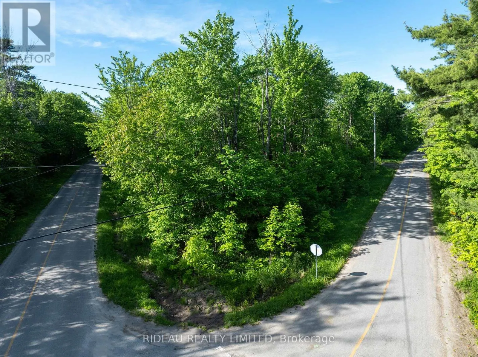 PT3LT18 ISTHMUS ROAD