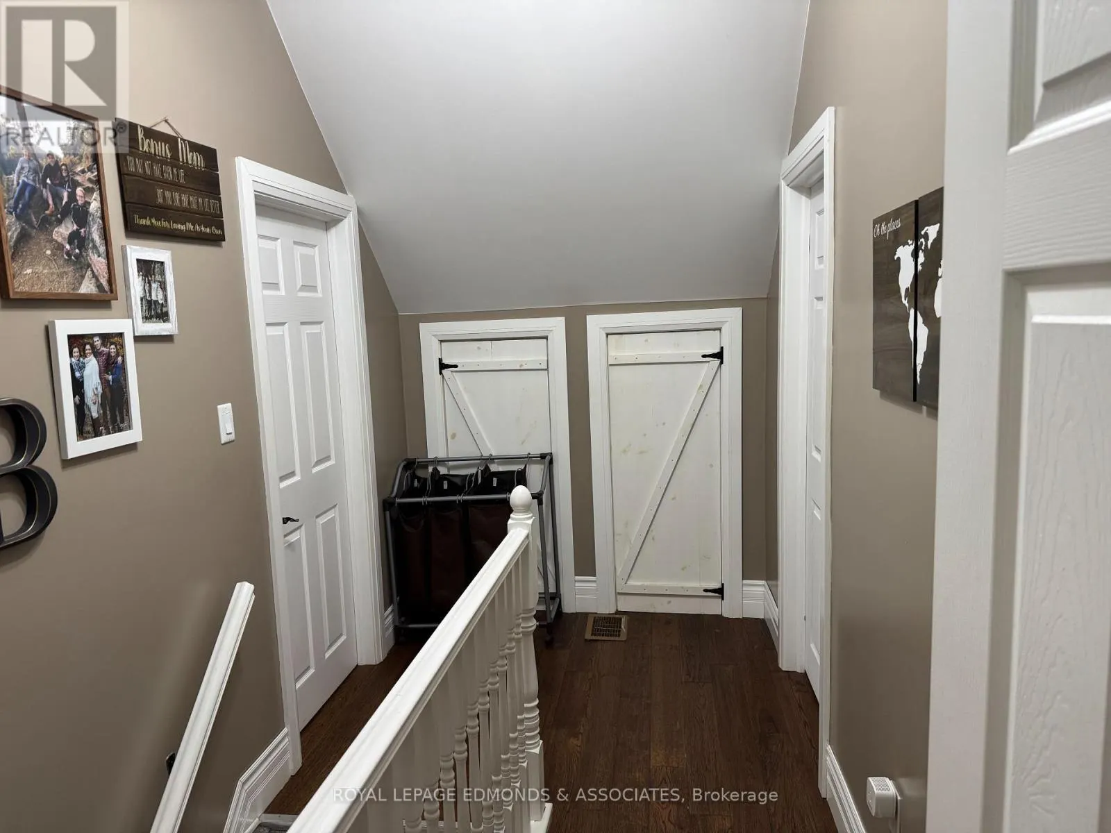 27 STENCELLS ROAD
