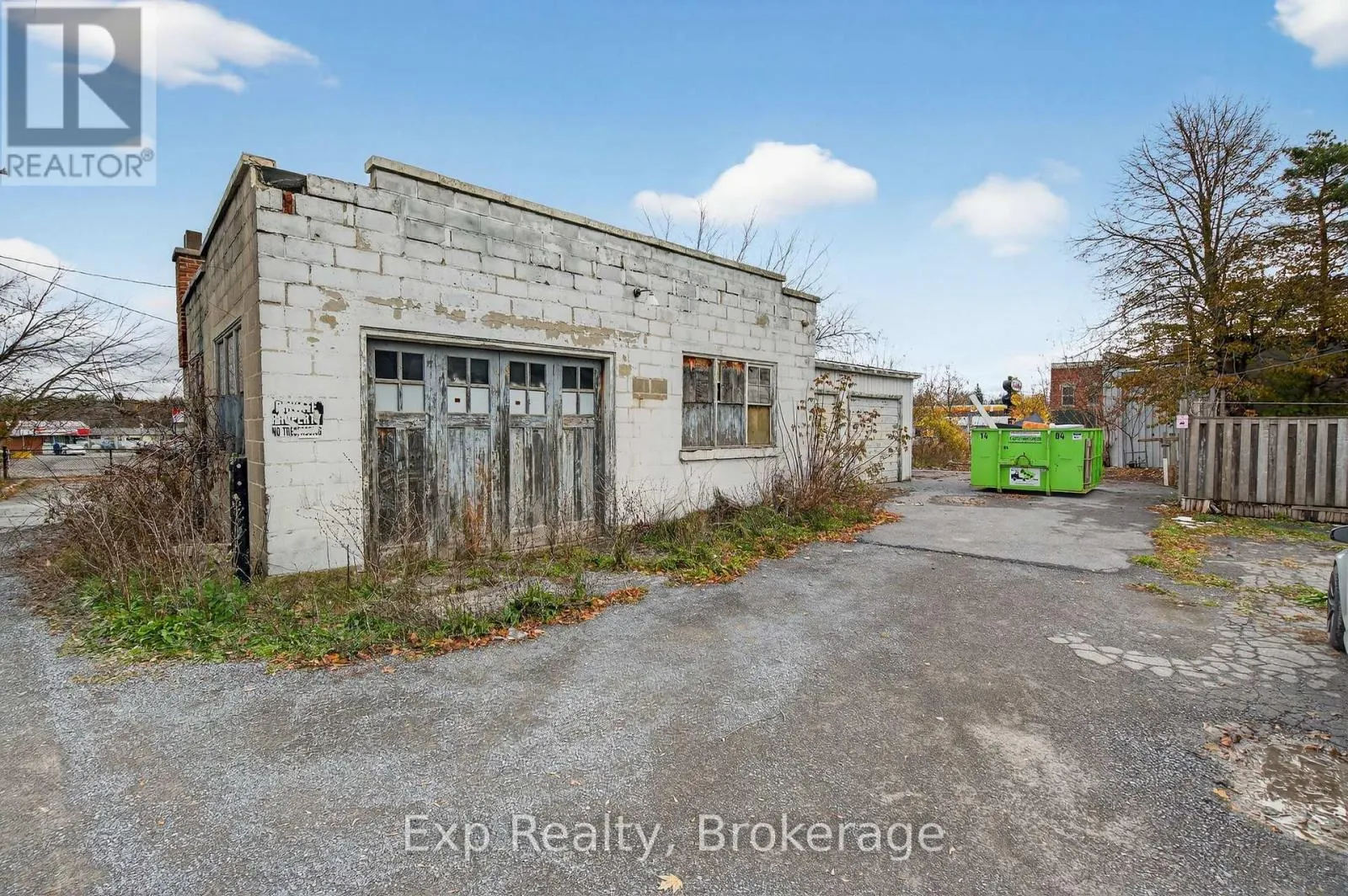 113 EAST STREET E