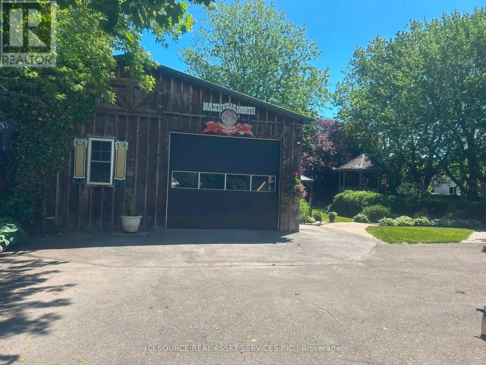 2241 FOUR MILE CREEK ROAD
