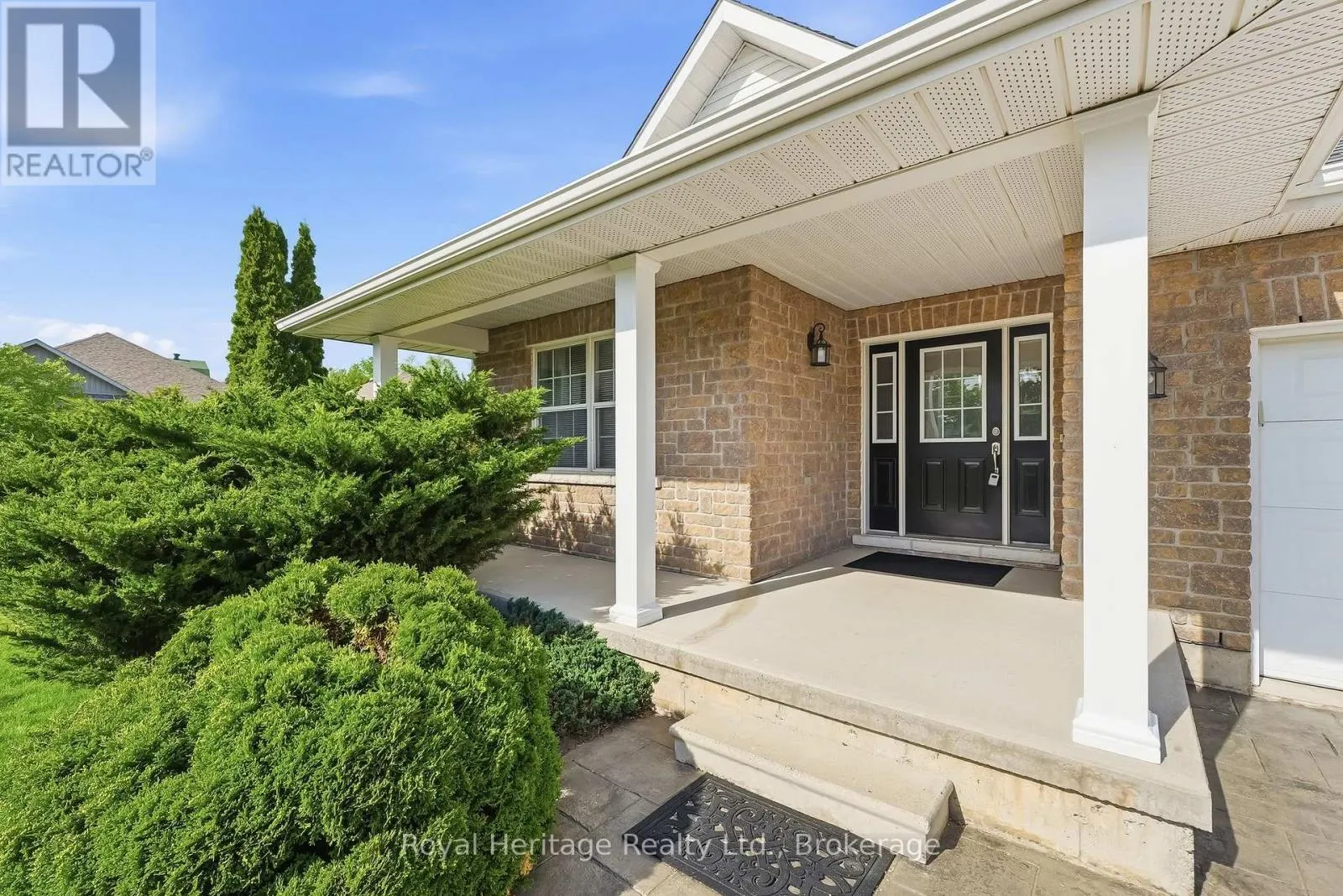 2 CORTLAND WAY