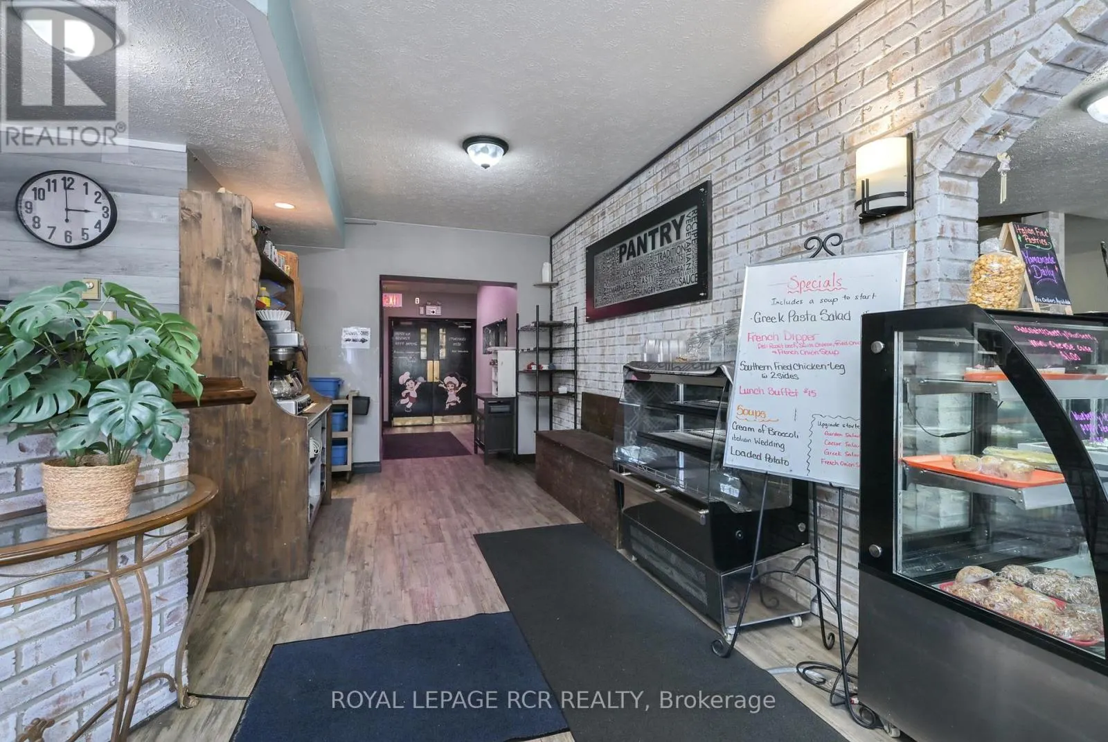 274 10TH STREET