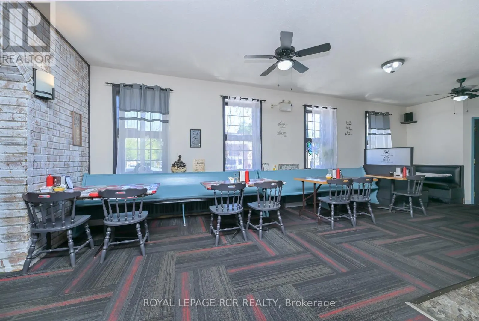 274 10TH STREET