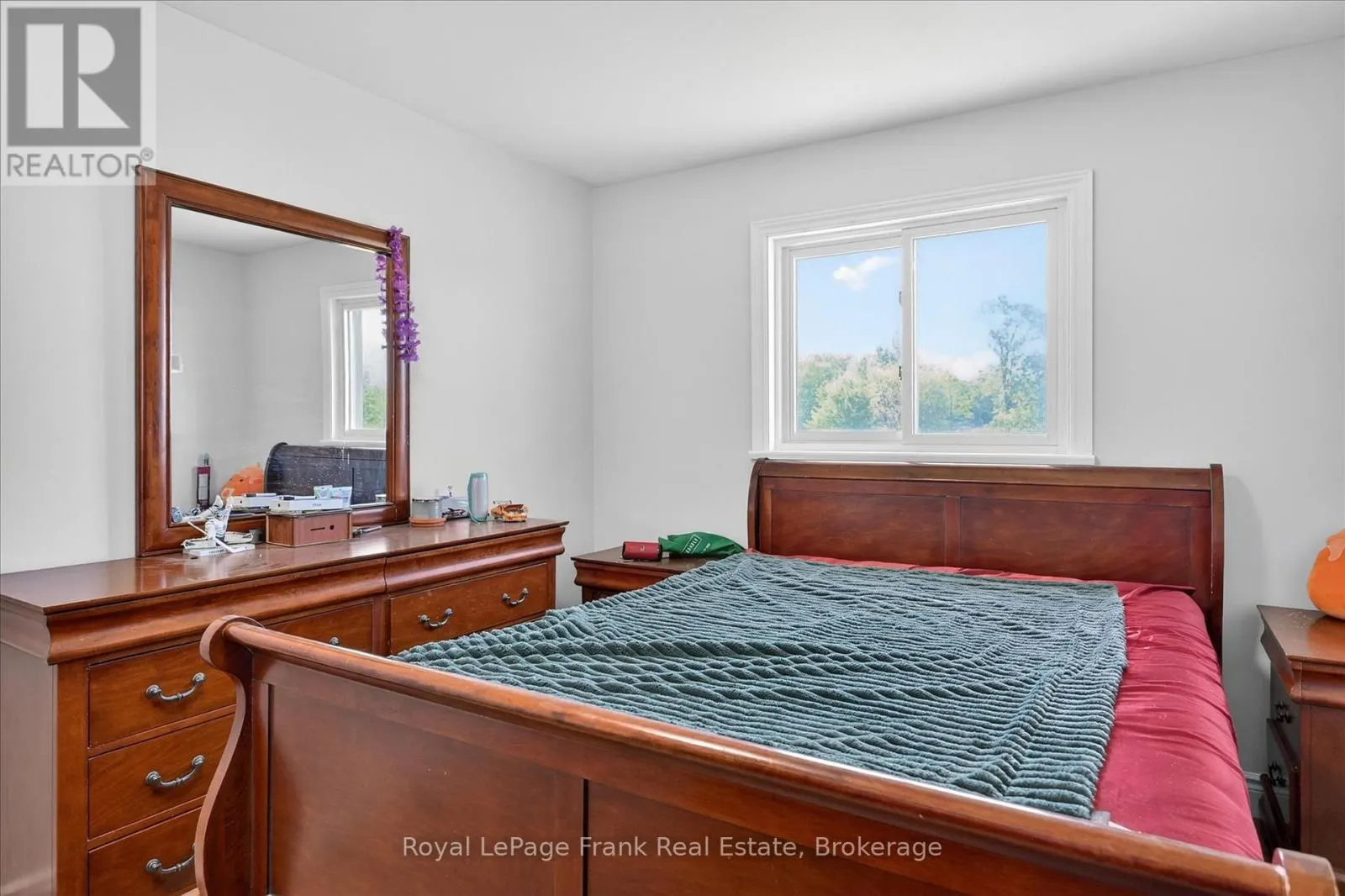 394 7TH LINE ROAD