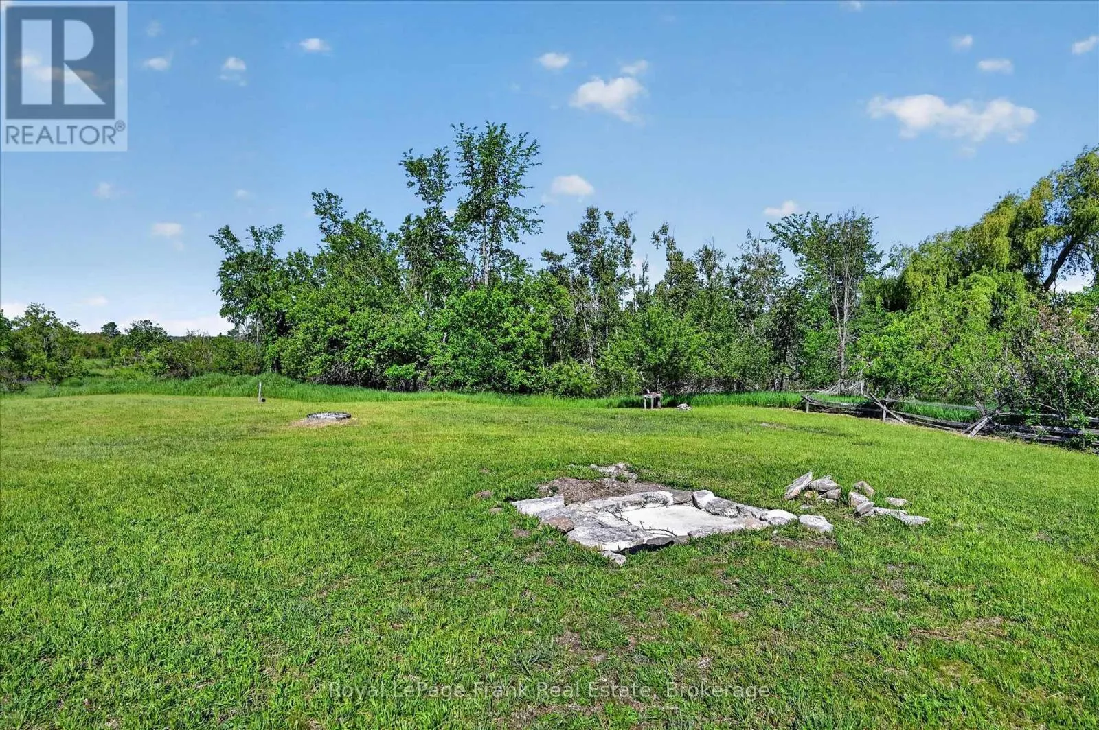 394 7TH LINE ROAD