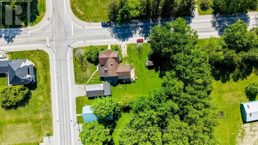1365 BRUCE ROAD 15 ROAD