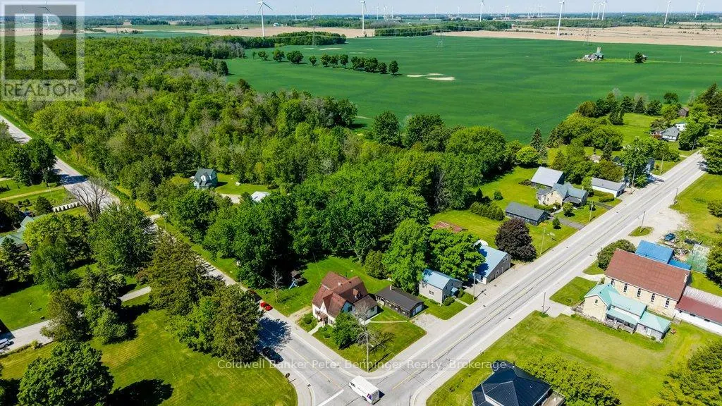 1365 BRUCE ROAD 15 ROAD