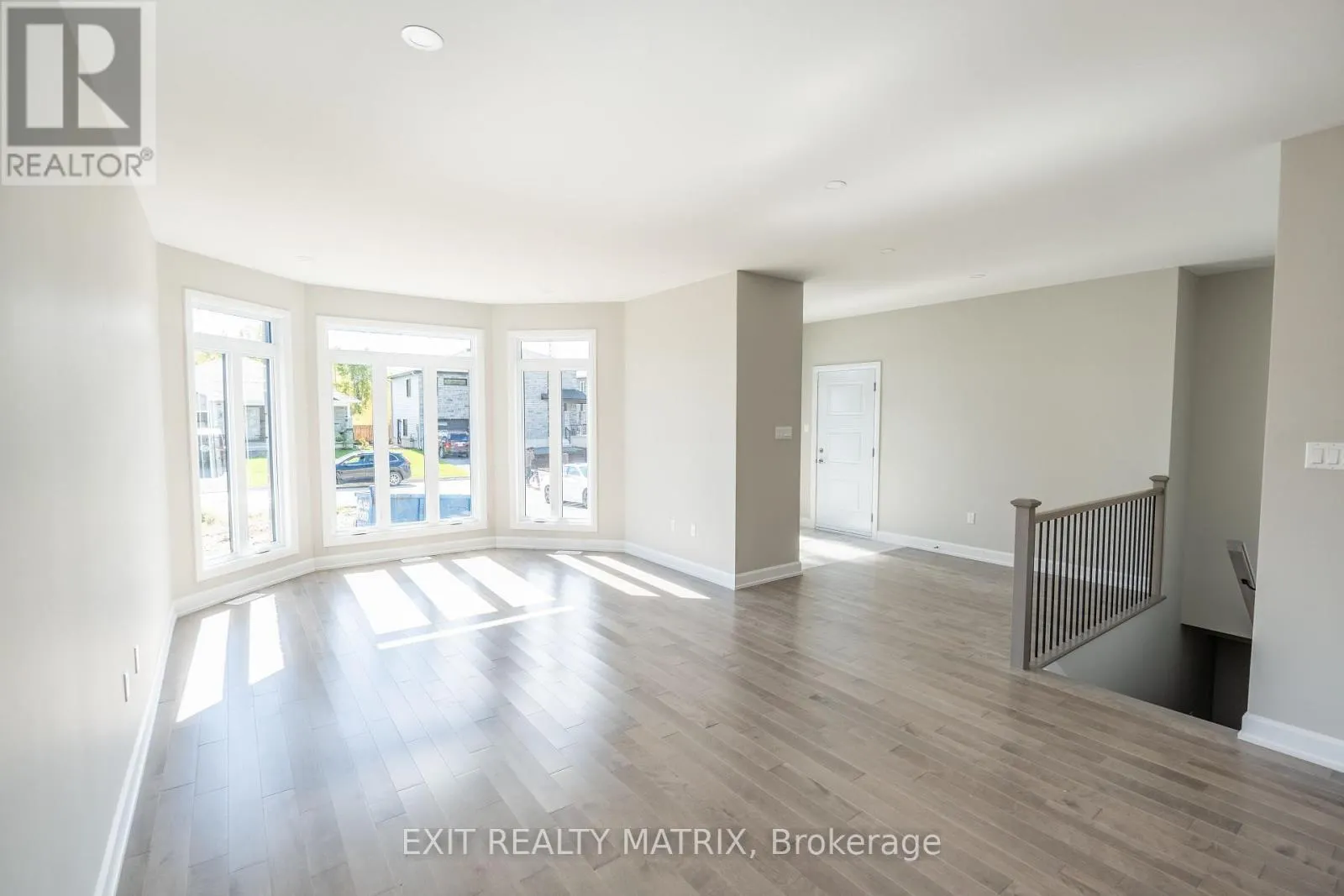 1412 CAROLINE COURT