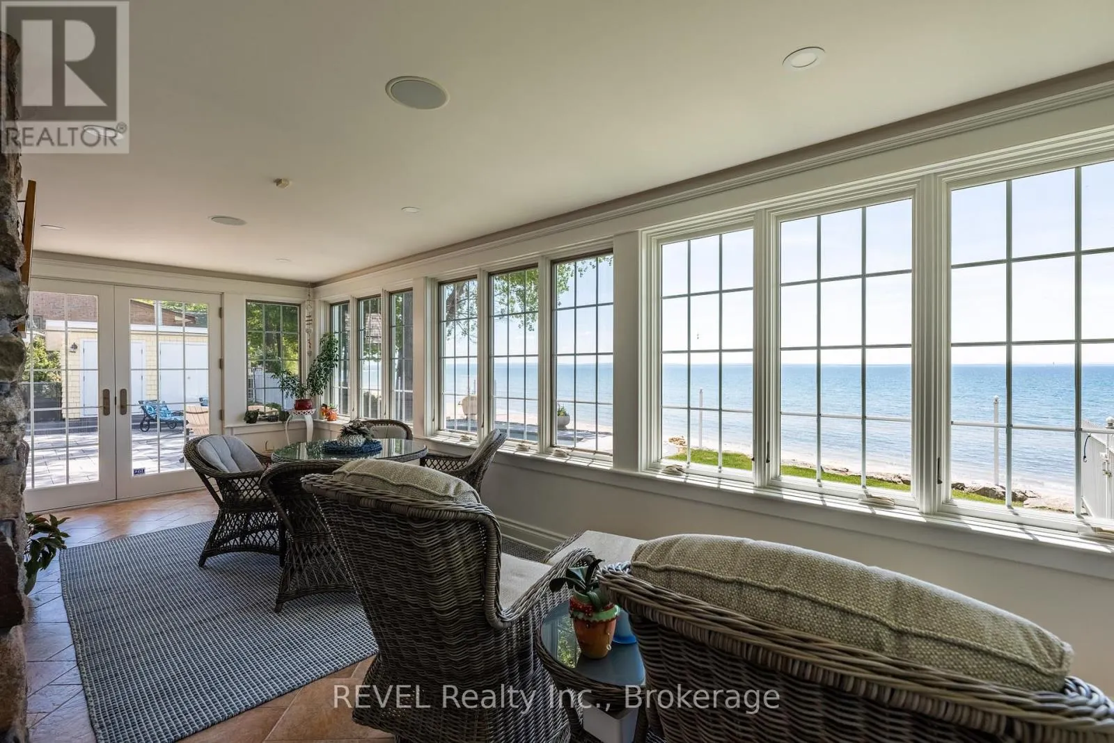 3091 THUNDER BAY ROAD