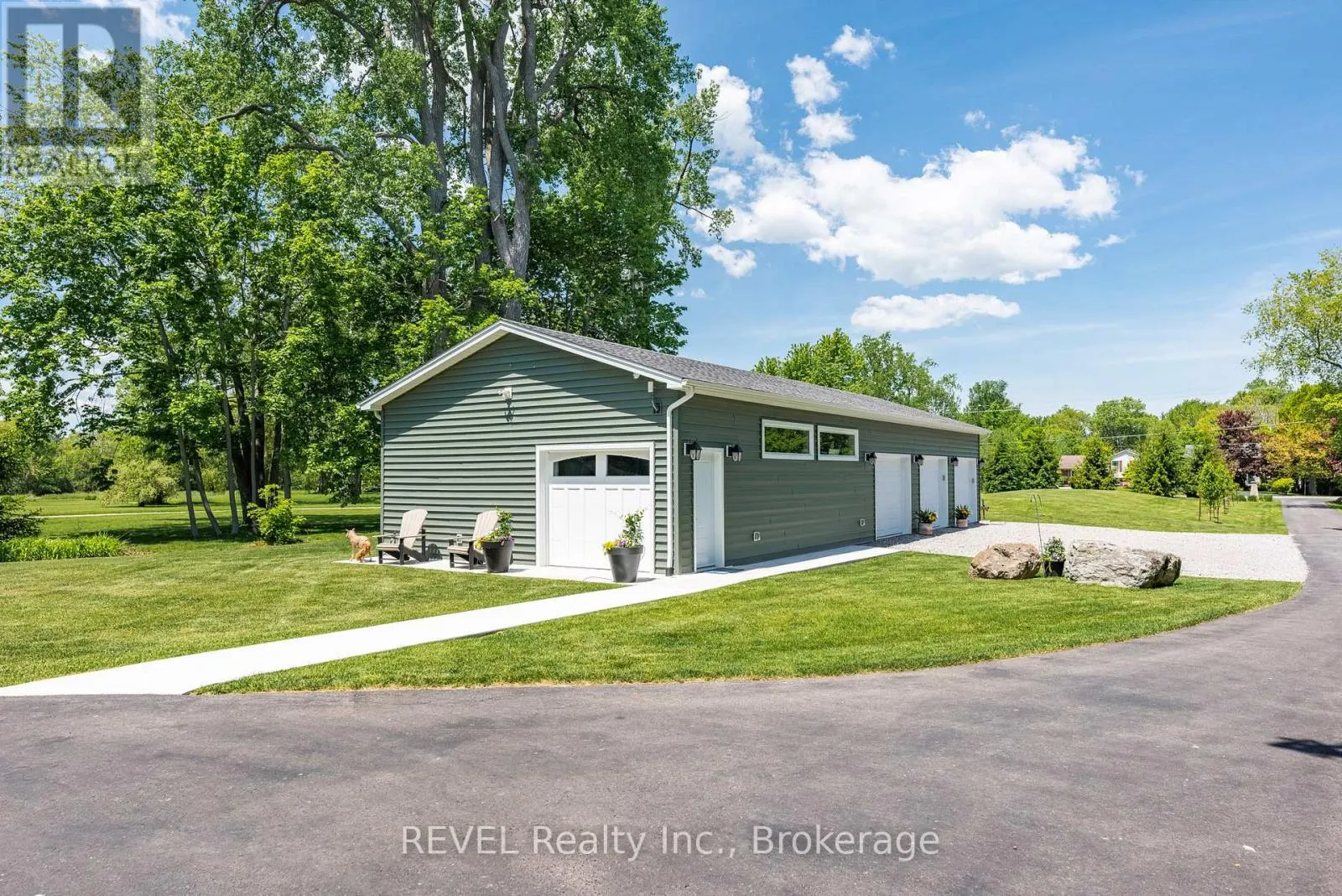 3091 THUNDER BAY ROAD