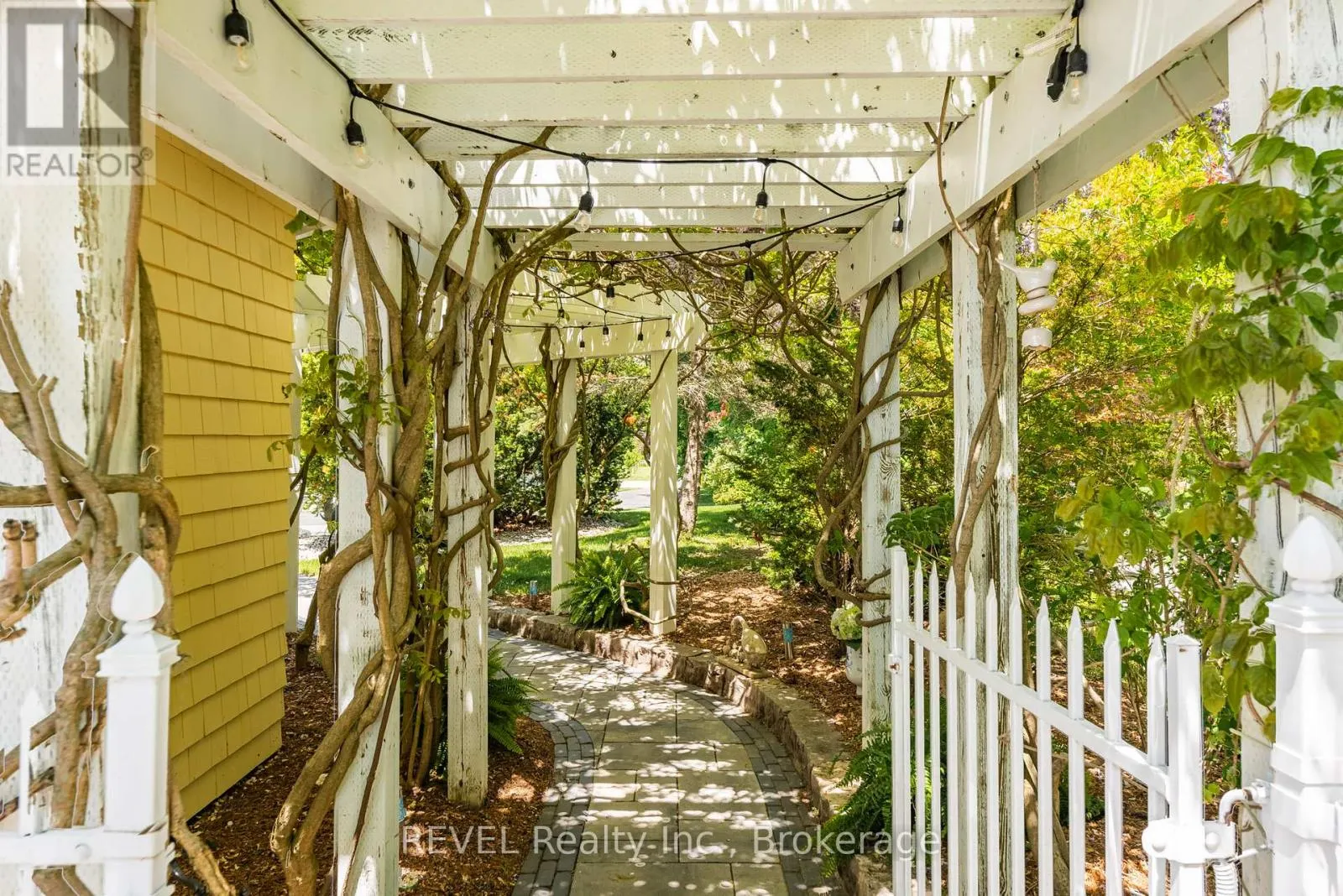 3091 THUNDER BAY ROAD