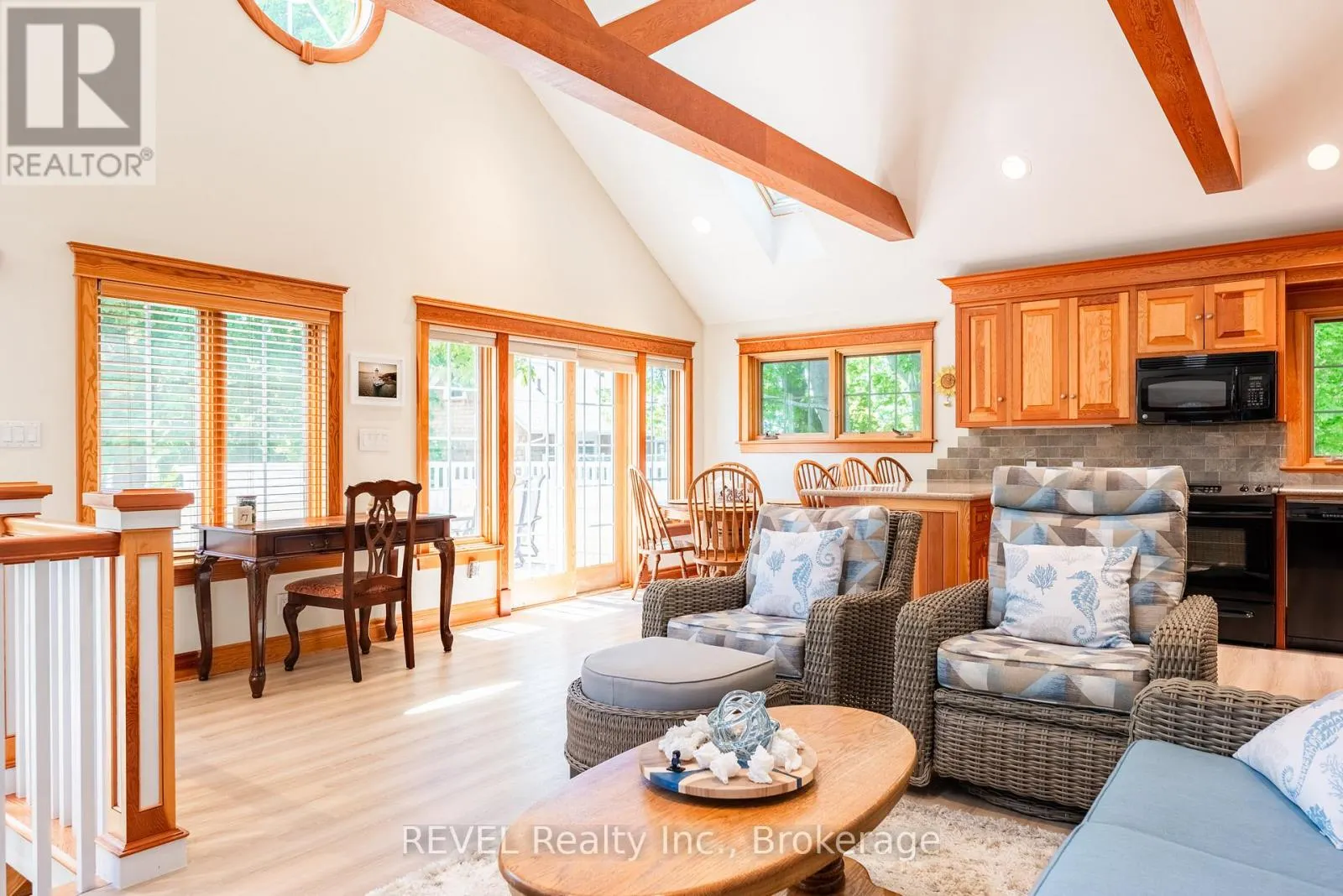 3091 THUNDER BAY ROAD