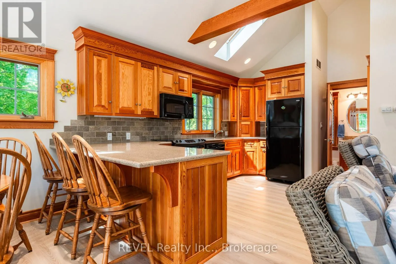 3091 THUNDER BAY ROAD