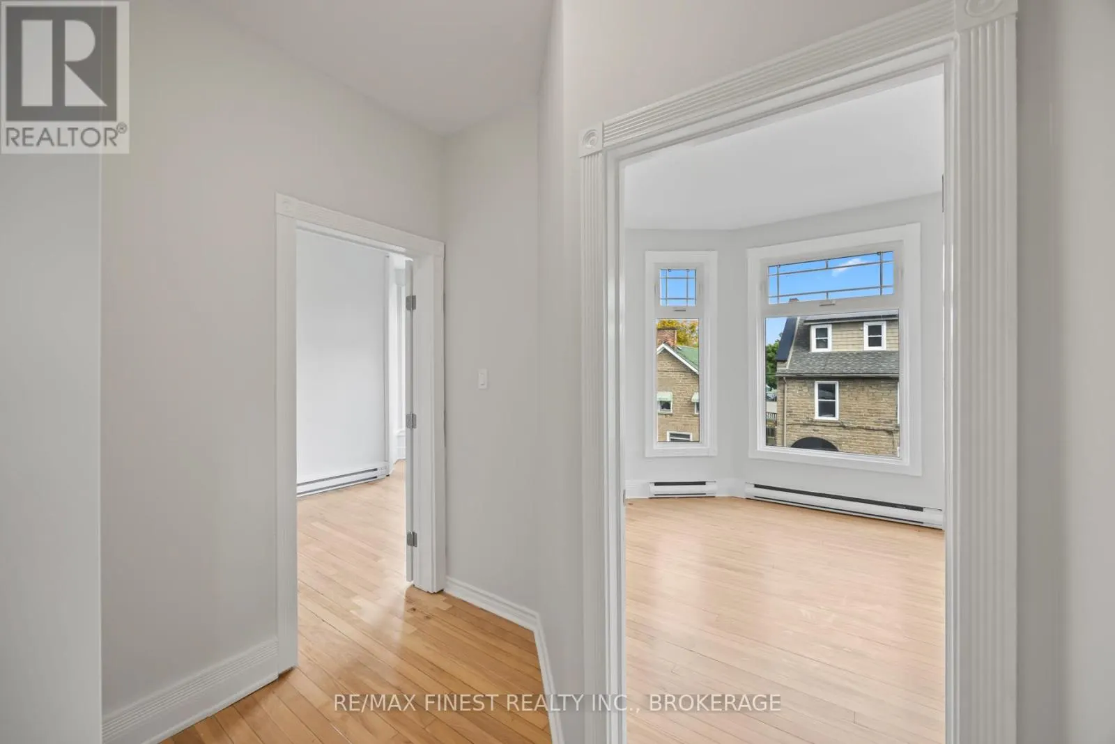 10 VICTORIA AVENUE