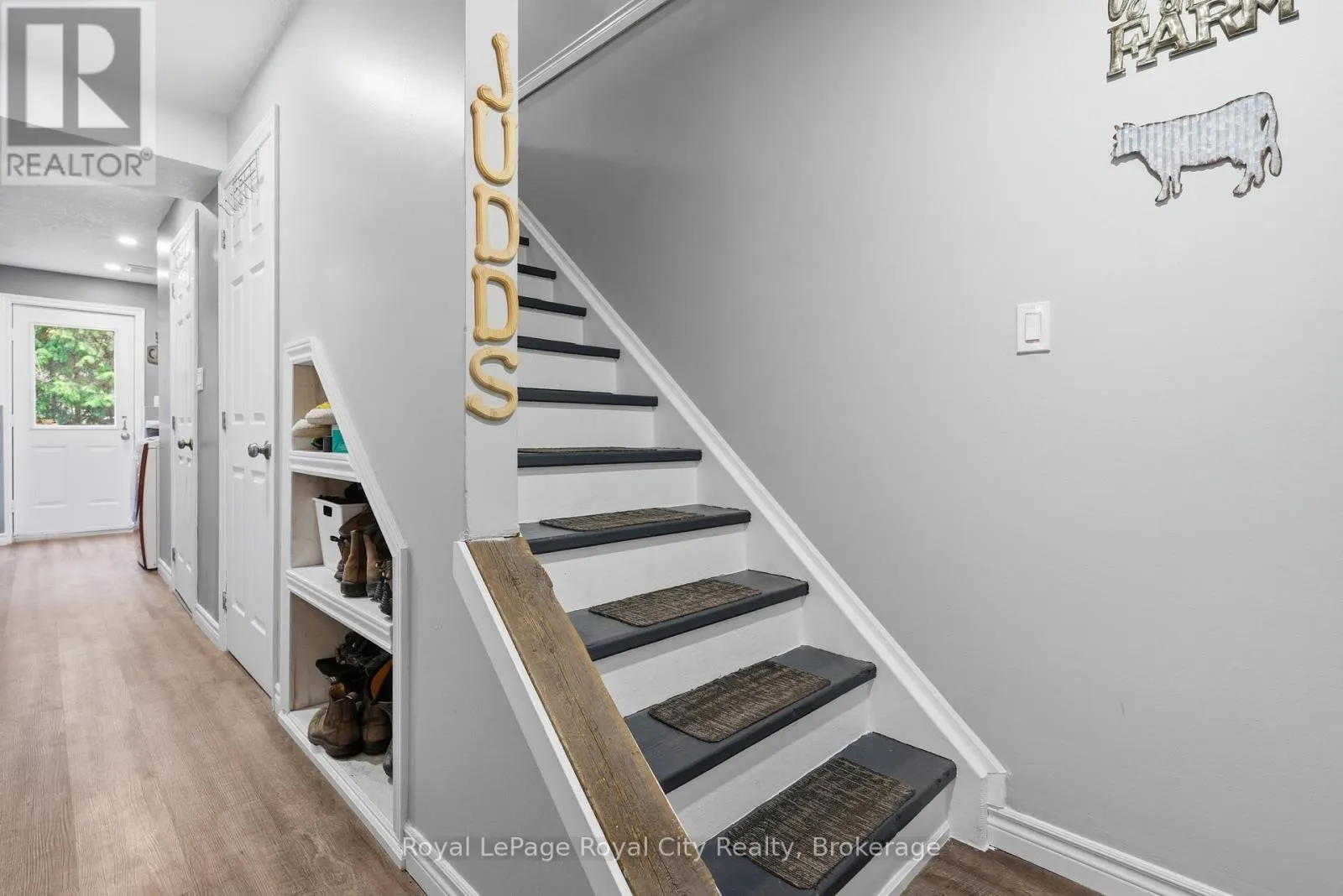 13 - 320 ALMA STREET #13
