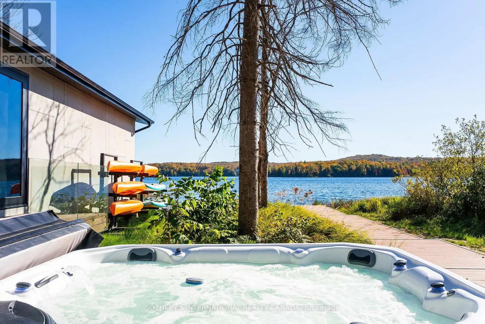 1445 PICKEREL JACK LAKE ROAD E